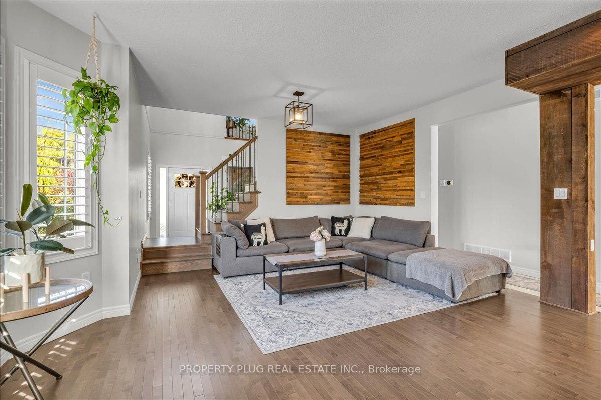 97 Marshall Drive, Guelph, Wellington ON N1E 0K8 97 Marshall Drive, Guelph, Wellington ON N1E 0K8