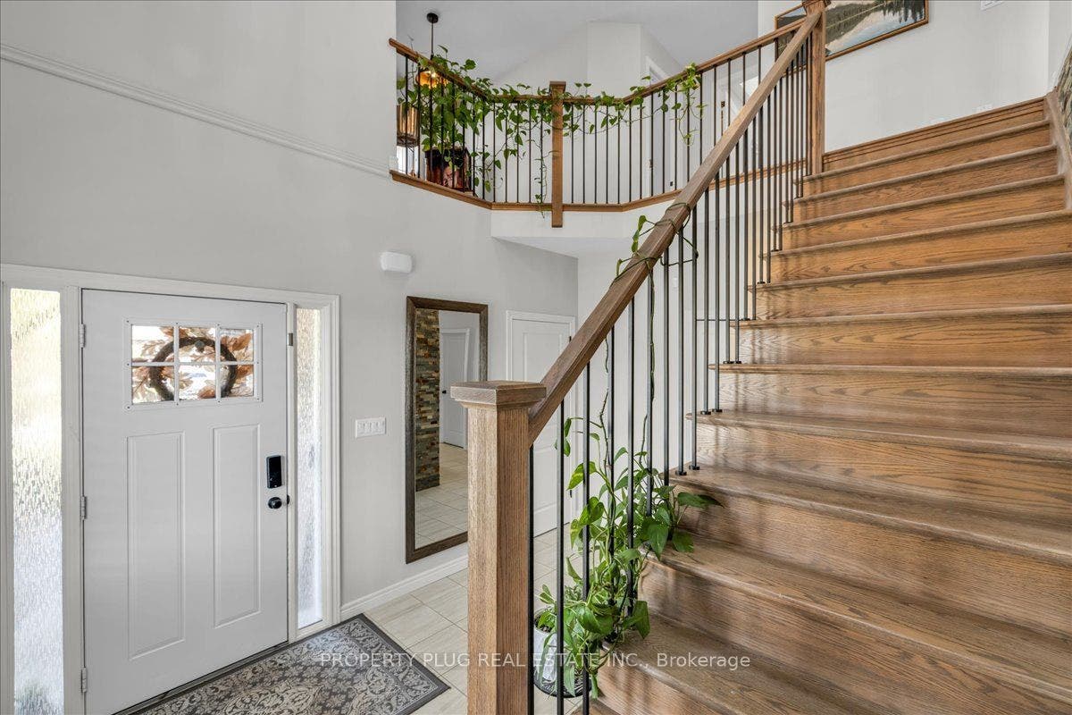 97 Marshall Drive, Guelph, Wellington ON N1E 0K8 97 Marshall Drive, Guelph, Wellington ON N1E 0K8
