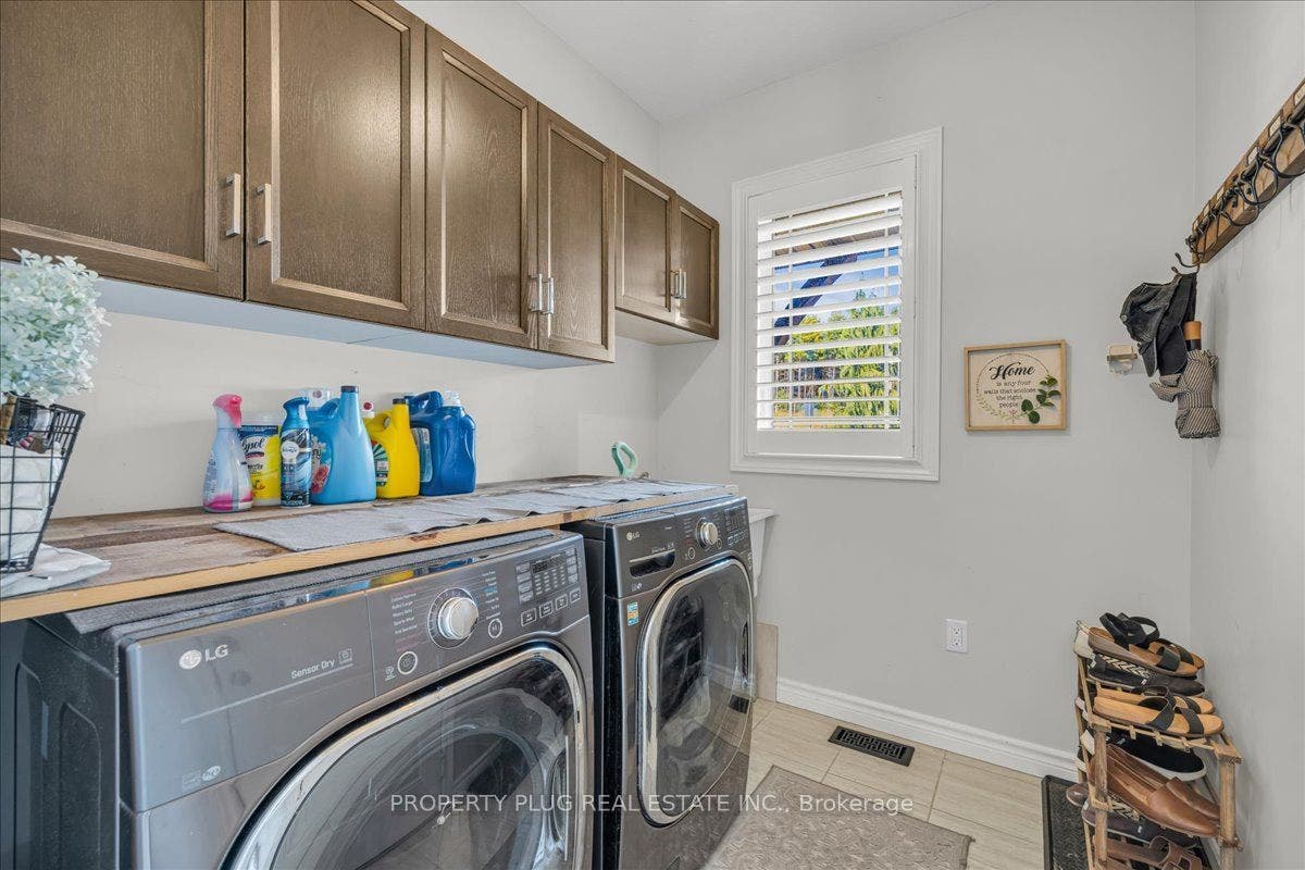 97 Marshall Drive, Guelph, Wellington ON N1E 0K8 97 Marshall Drive, Guelph, Wellington ON N1E 0K8