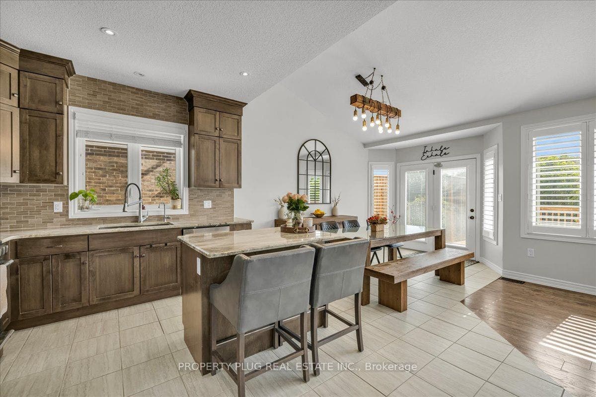 97 Marshall Drive, Guelph, Wellington ON N1E 0K8 97 Marshall Drive, Guelph, Wellington ON N1E 0K8