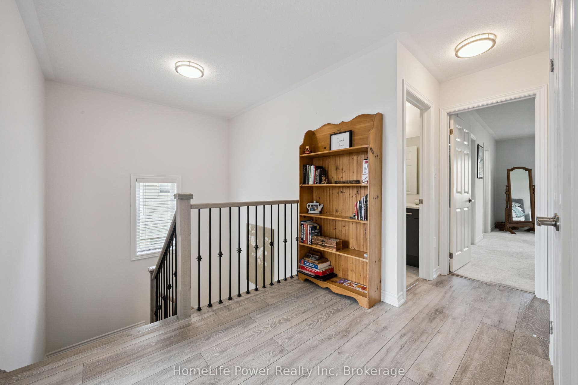 54 Elliot Avenue E, Centre Wellington, Wellington ON N1M 0G9 54 Elliot Avenue E, Centre Wellington, Wellington ON N1M 0G9