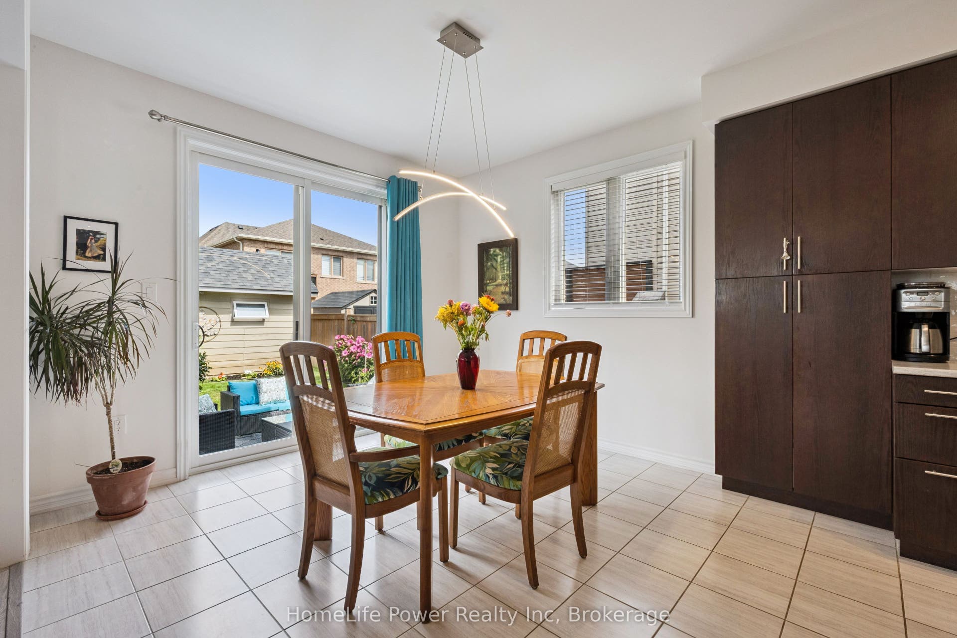54 Elliot Avenue E, Centre Wellington, Wellington ON N1M 0G9 54 Elliot Avenue E, Centre Wellington, Wellington ON N1M 0G9