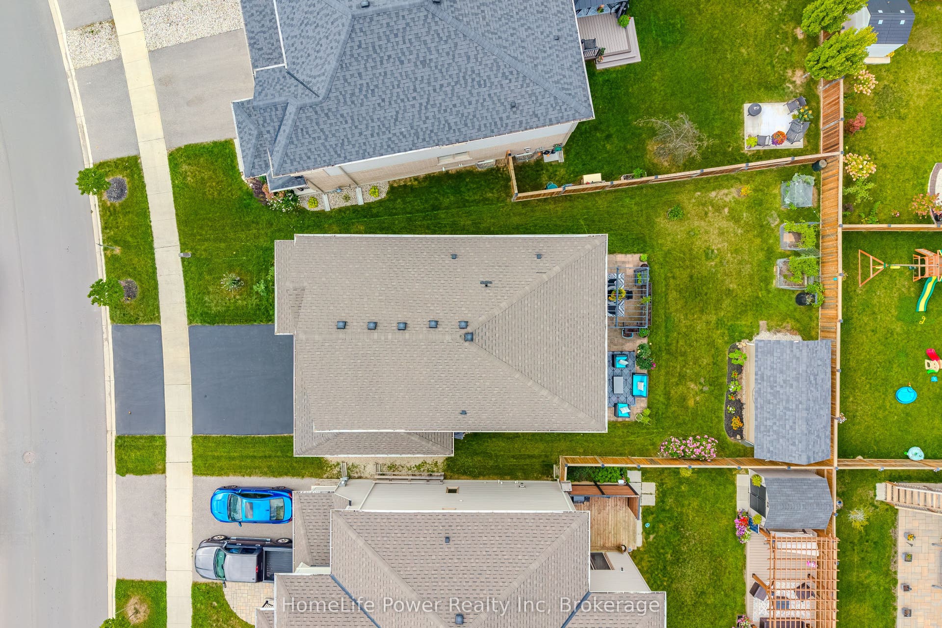 54 Elliot Avenue E, Centre Wellington, Wellington ON N1M 0G9 54 Elliot Avenue E, Centre Wellington, Wellington ON N1M 0G9