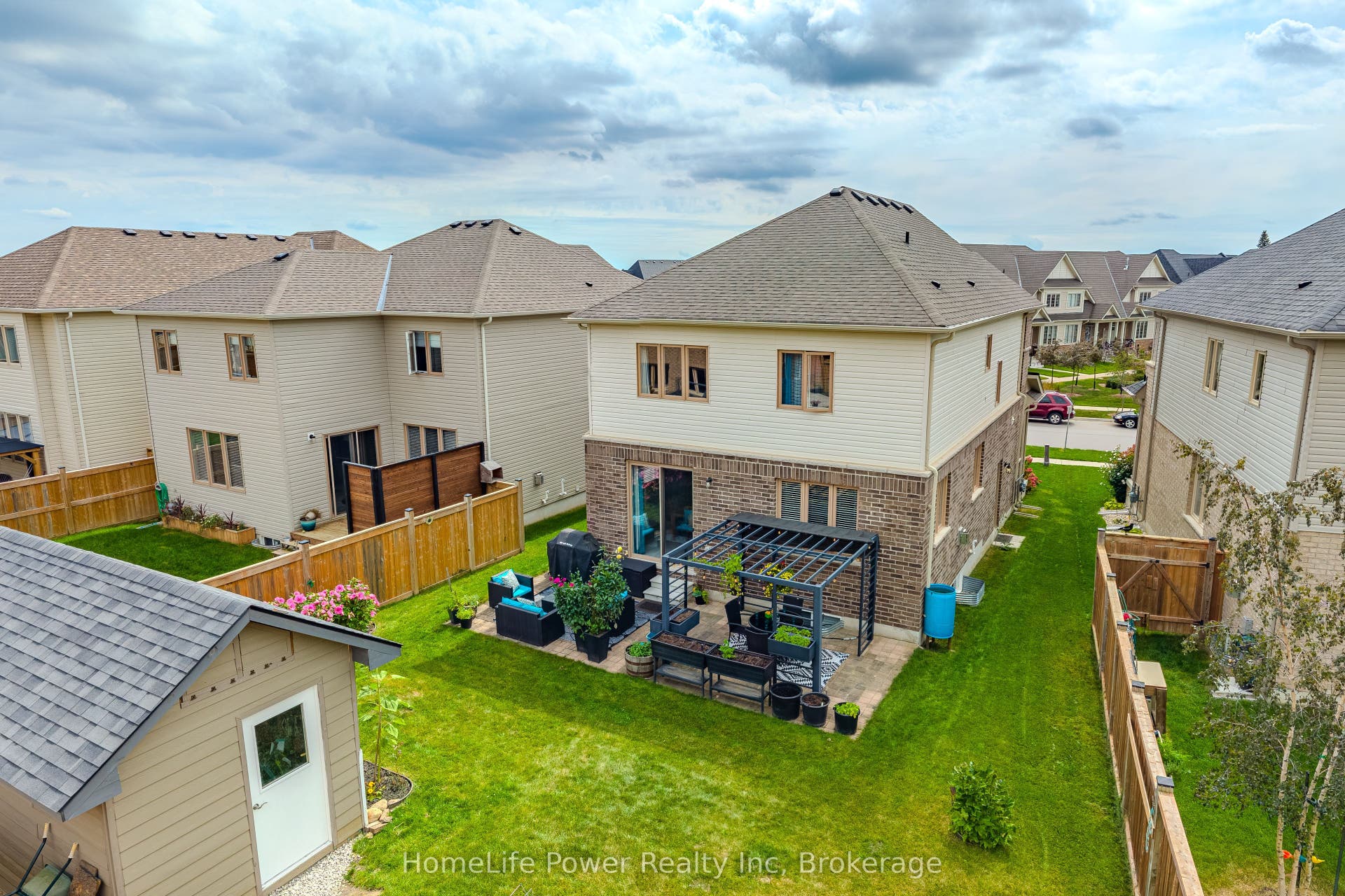 54 Elliot Avenue E, Centre Wellington, Wellington ON N1M 0G9 54 Elliot Avenue E, Centre Wellington, Wellington ON N1M 0G9