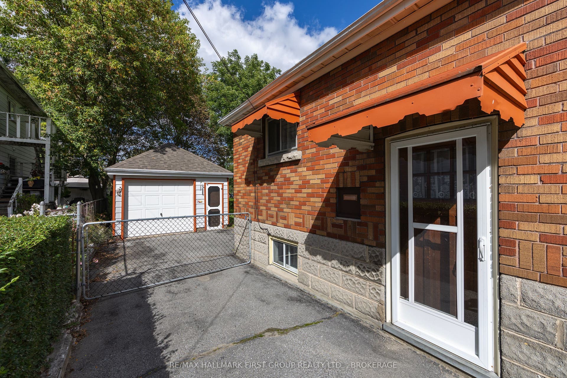 49 Park Street, Kingston, Frontenac ON K7L 1J7 49 Park Street, Kingston, Frontenac ON K7L 1J7