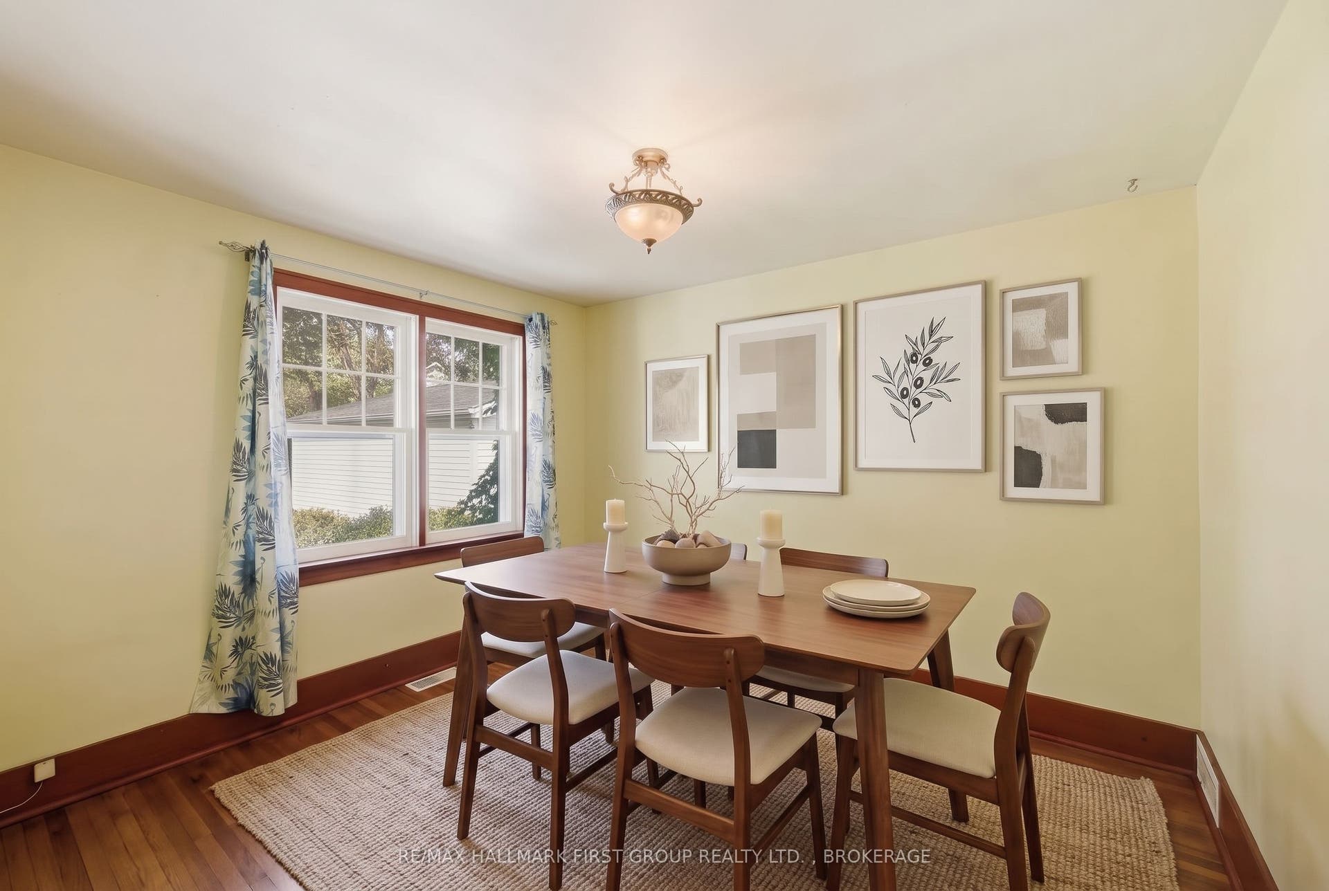 49 Park Street, Kingston, Frontenac ON K7L 1J7 Virtually Staged - Dining or Bedroom