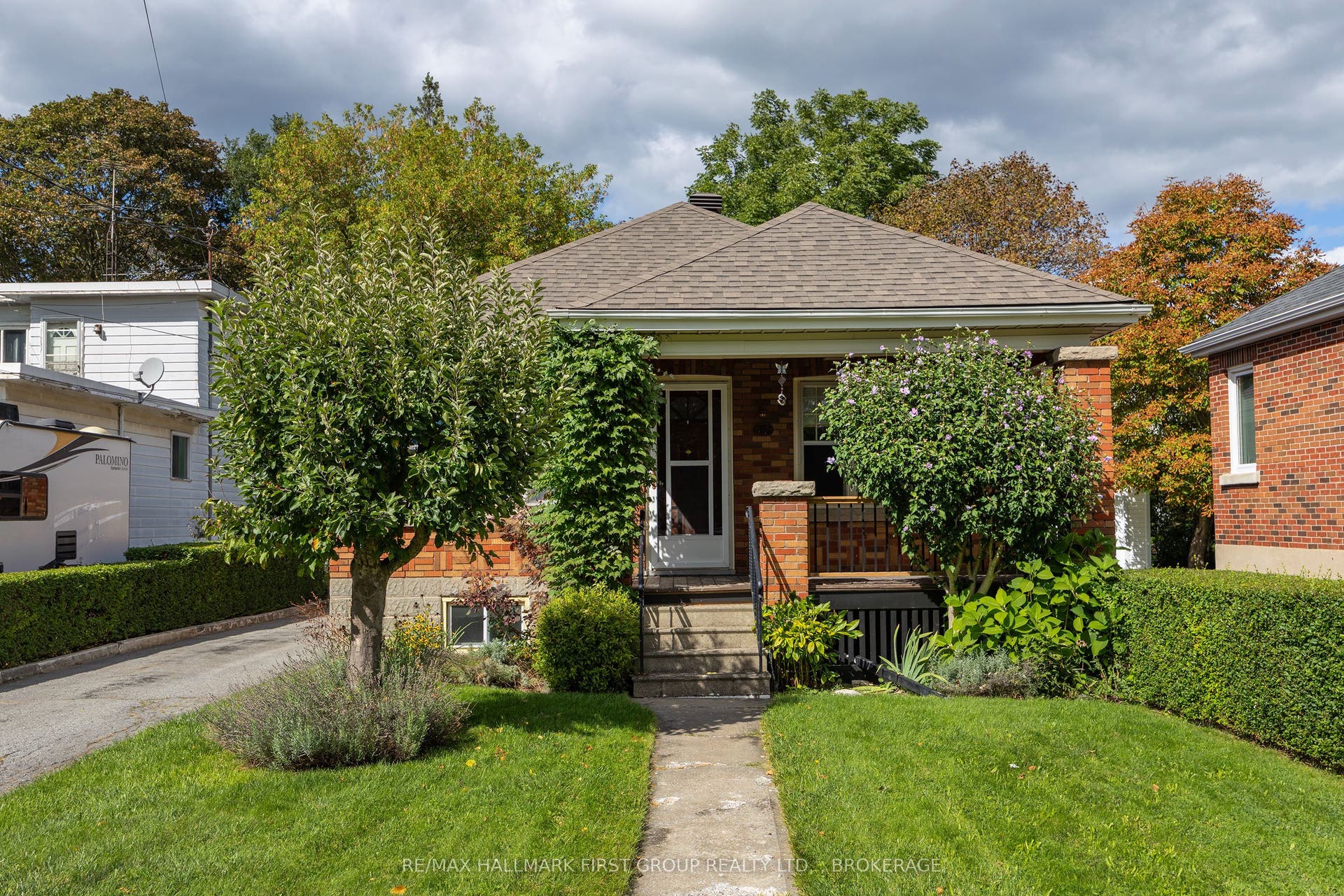 49 Park Street, Kingston, Frontenac ON K7L 1J7 49 Park Street, Kingston, Frontenac ON K7L 1J7