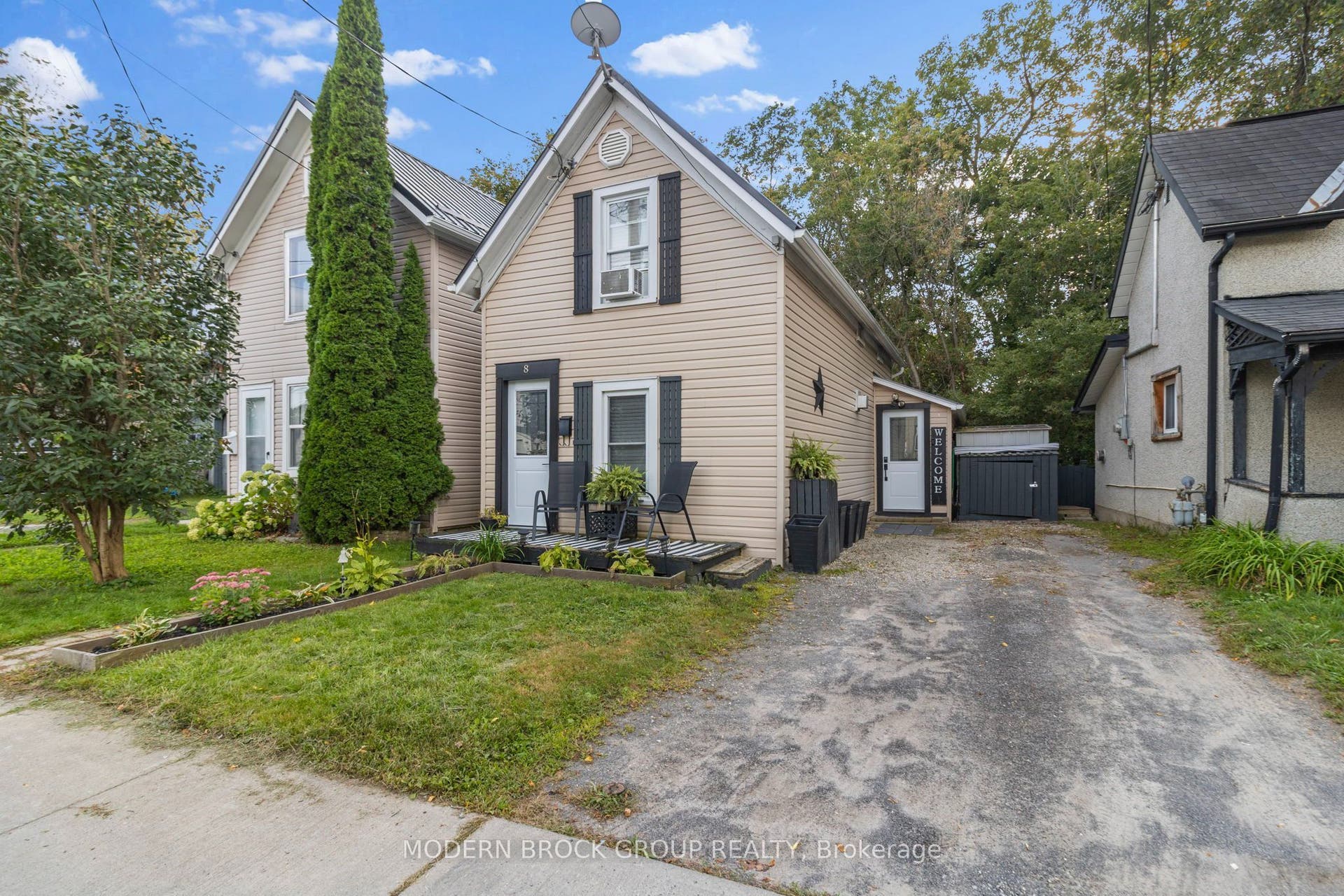 8 Elm Street, Brockville, Leeds And Grenville ON K6V 5M6