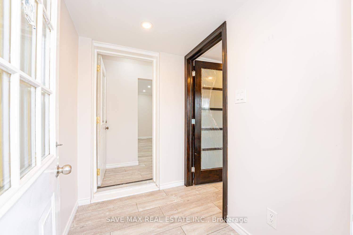 4 Beaumont Crescent S, Guelph, Wellington ON N1E 6A7 4 Beaumont Crescent S, Guelph, Wellington ON N1E 6A7