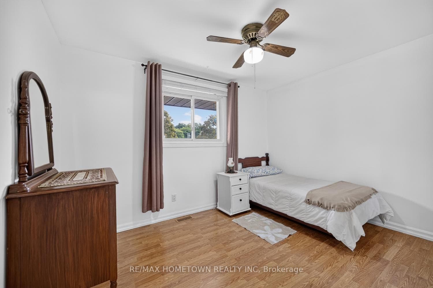 1362 Windsor Drive, Brockville, Leeds And Grenville ON K6V 3H9