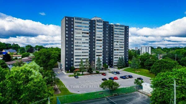 225 Harvard Place N, #509, Waterloo, Waterloo ON N2J 4H4 225 Harvard Place N, #509, Waterloo, Waterloo ON N2J 4H4