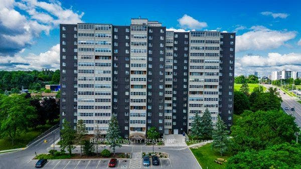 225 Harvard Place N, #509, Waterloo, Waterloo ON N2J 4H4 225 Harvard Place N, #509, Waterloo, Waterloo ON N2J 4H4