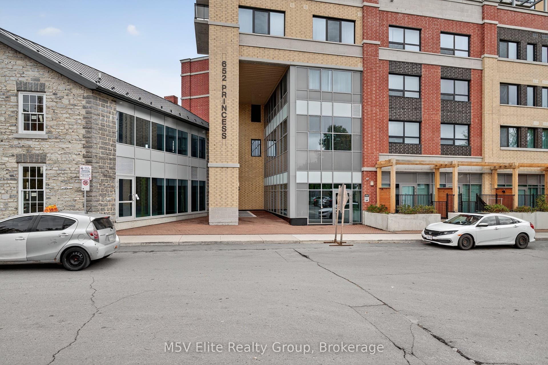 652 Princess Street, #341, Kingston, Frontenac ON K7L 3Z9