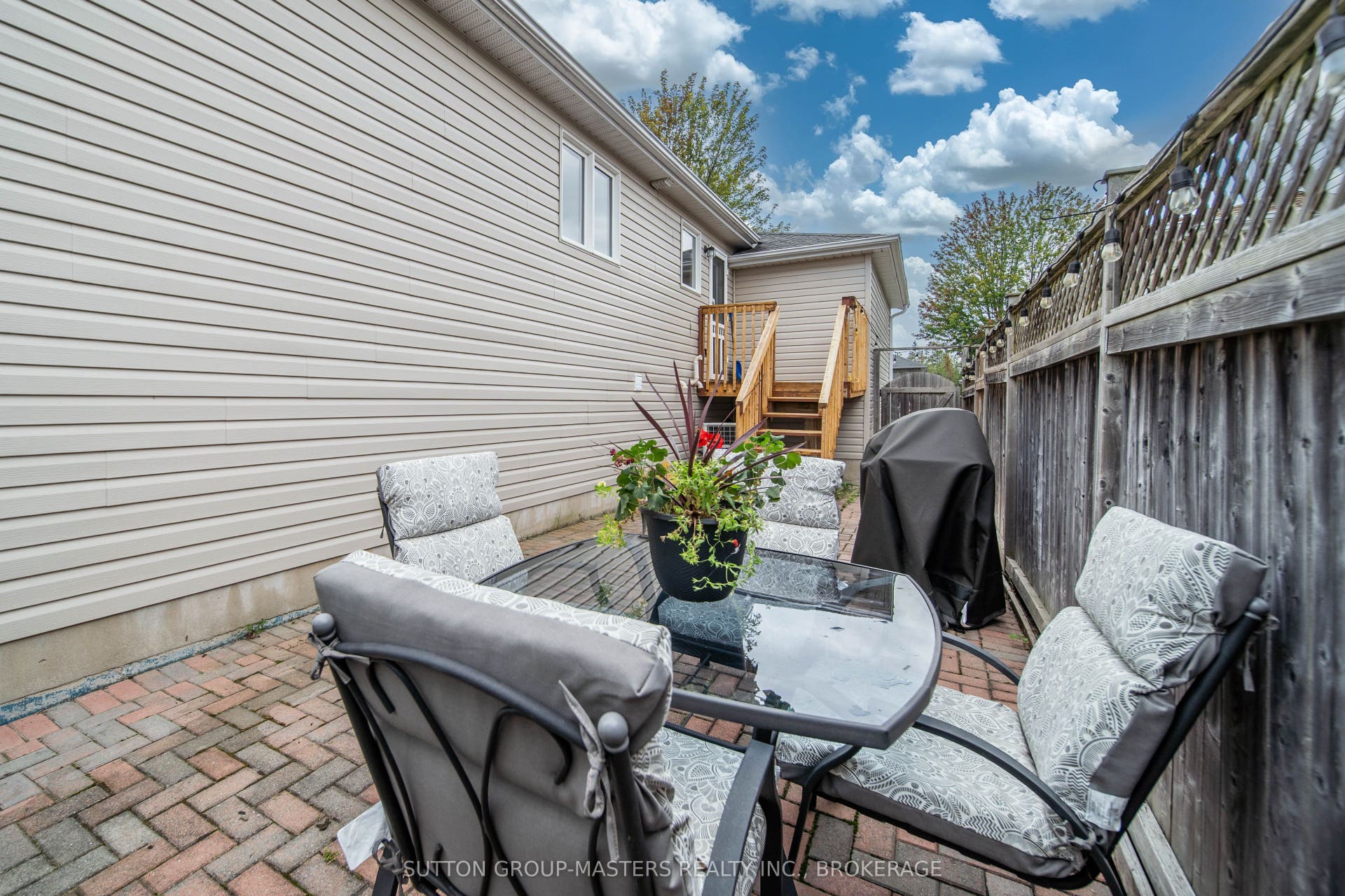 1460 Albany Drive, Kingston, Frontenac ON K7P 0B7 1460 Albany Drive, Kingston, Frontenac ON K7P 0B7