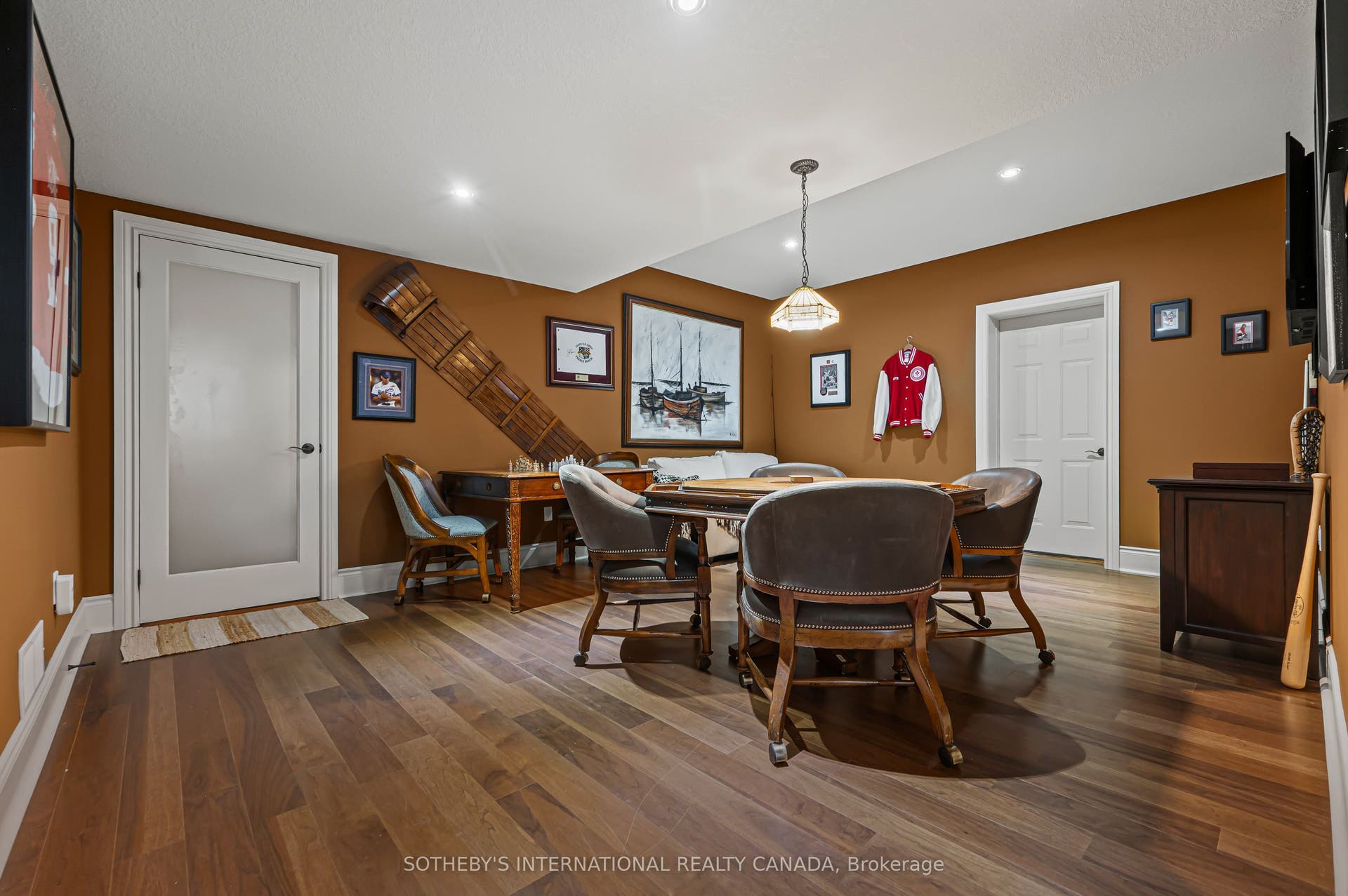 111 John Bricker Road, Cambridge, Waterloo ON N3H 4R8 111 John Bricker Road, Cambridge, Waterloo ON N3H 4R8