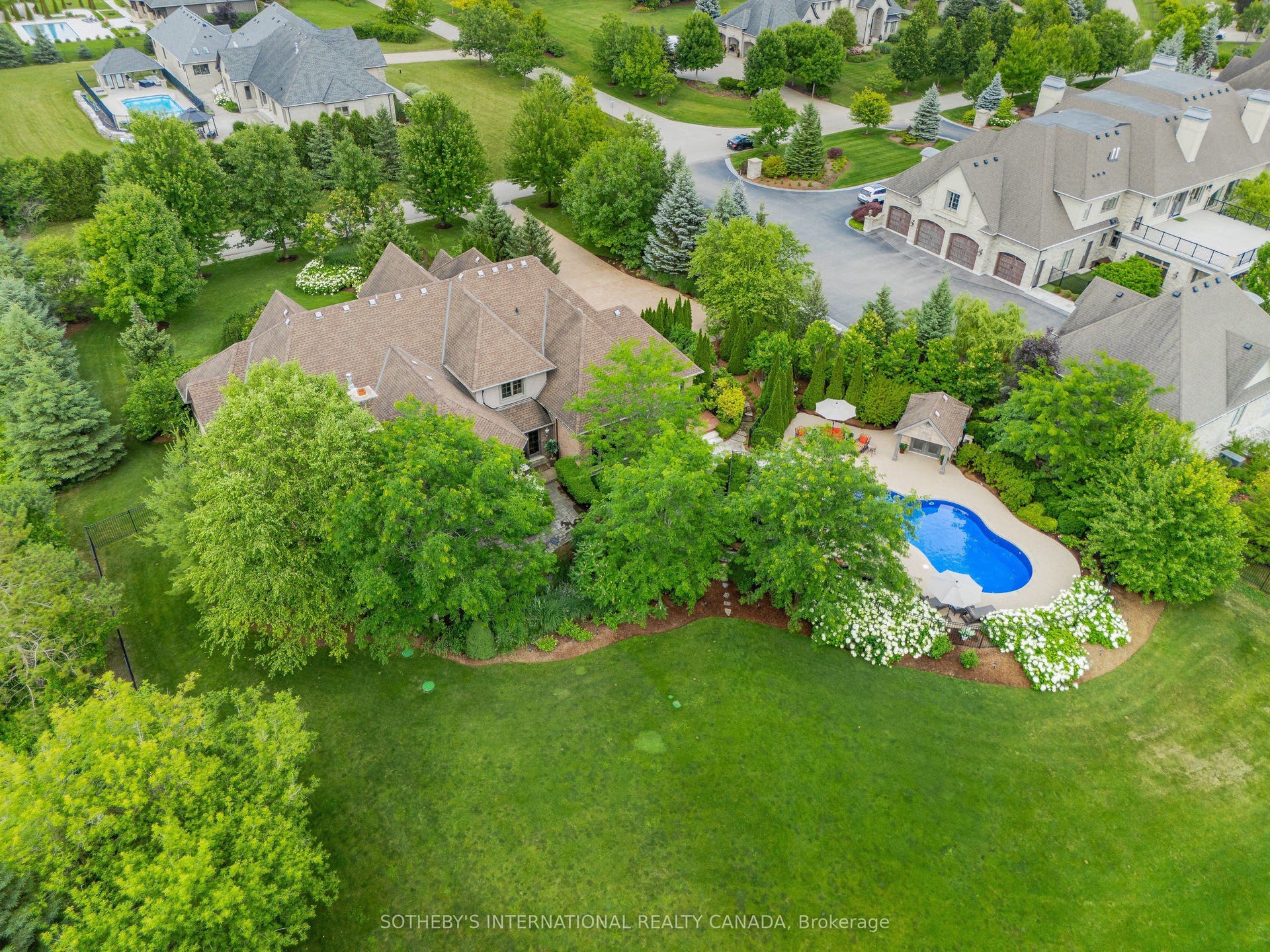 111 John Bricker Road, Cambridge, Waterloo ON N3H 4R8 111 John Bricker Road, Cambridge, Waterloo ON N3H 4R8