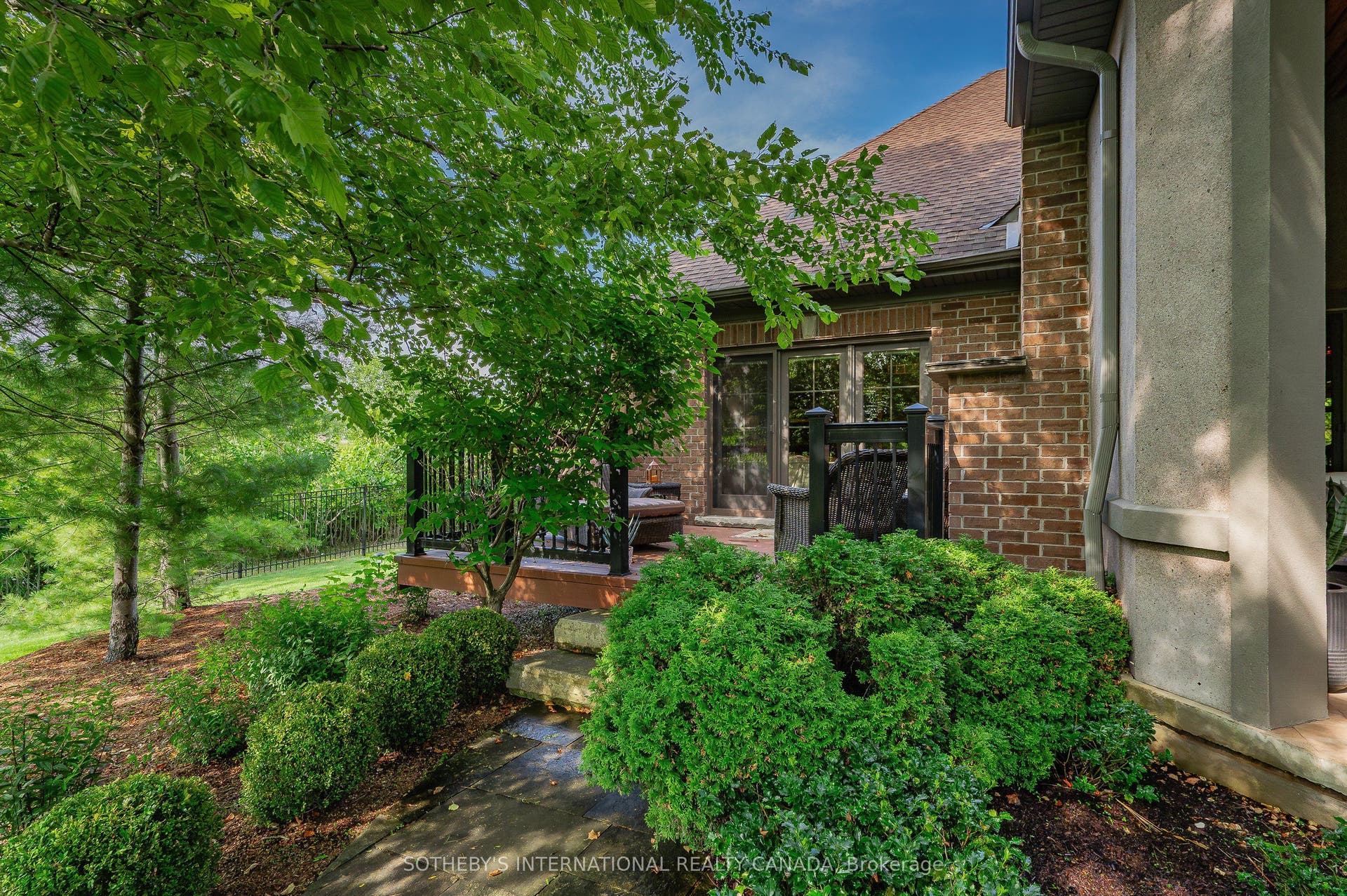 111 John Bricker Road, Cambridge, Waterloo ON N3H 4R8 111 John Bricker Road, Cambridge, Waterloo ON N3H 4R8