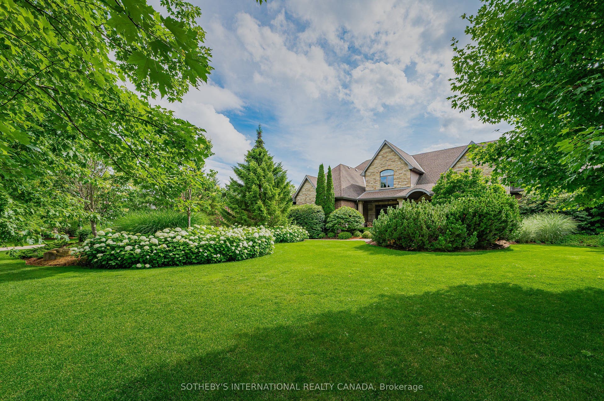 111 John Bricker Road, Cambridge, Waterloo ON N3H 4R8 111 John Bricker Road, Cambridge, Waterloo ON N3H 4R8