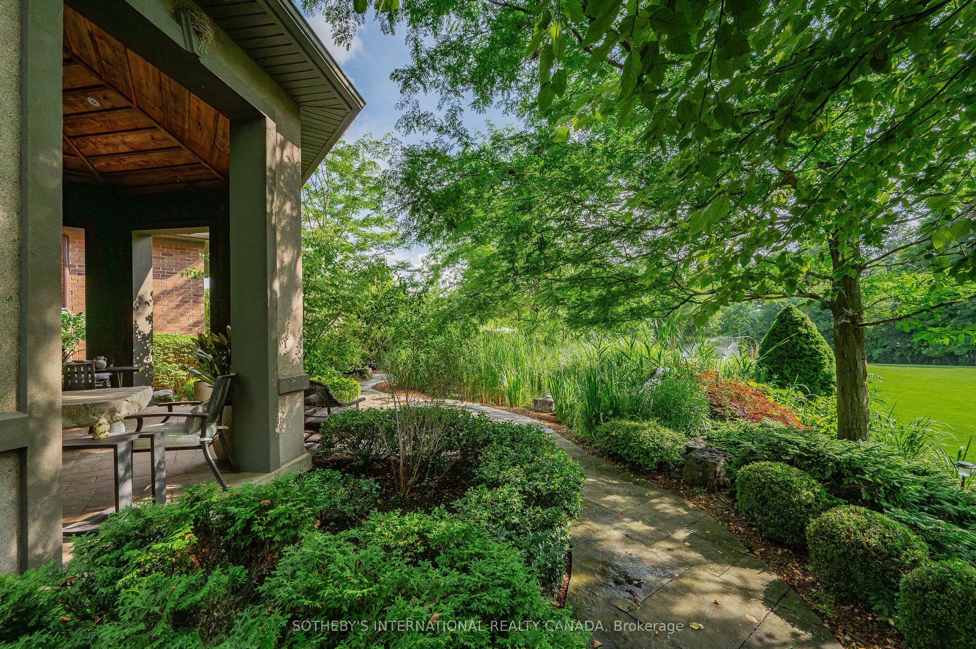 111 John Bricker Road, Cambridge, Waterloo ON N3H 4R8 111 John Bricker Road, Cambridge, Waterloo ON N3H 4R8