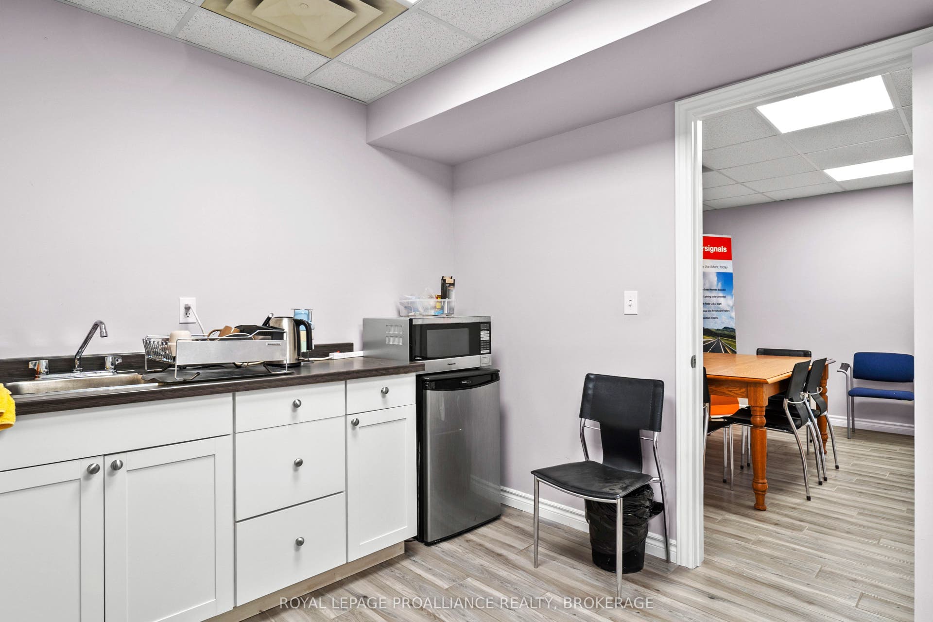 660 Justus Drive, #Unit B, Kingston, Frontenac ON K7M 4H4 660 Justus Drive, #Unit B, Kingston, Frontenac ON K7M 4H4