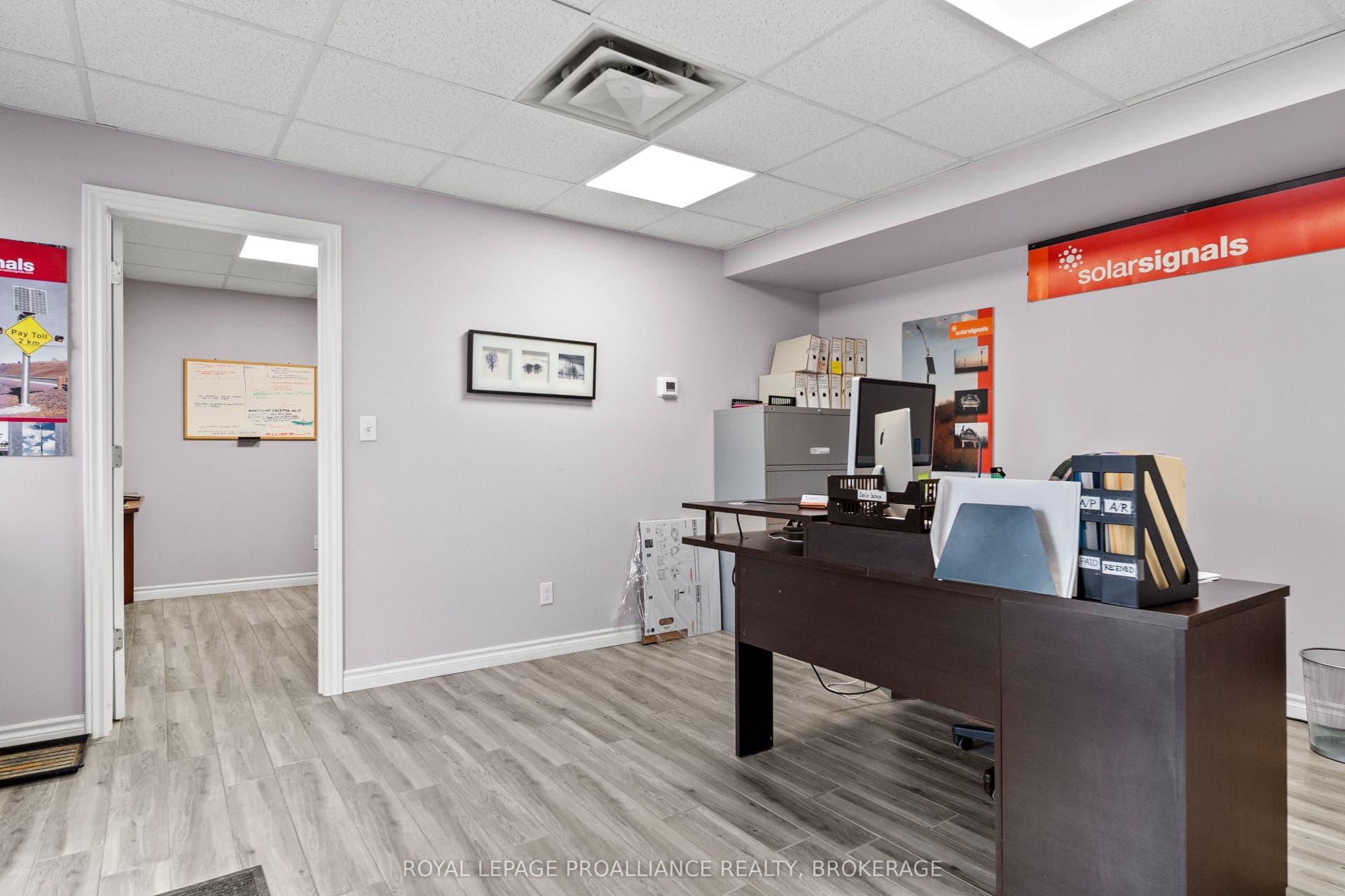 660 Justus Drive, #Unit B, Kingston, Frontenac ON K7M 4H4 660 Justus Drive, #Unit B, Kingston, Frontenac ON K7M 4H4