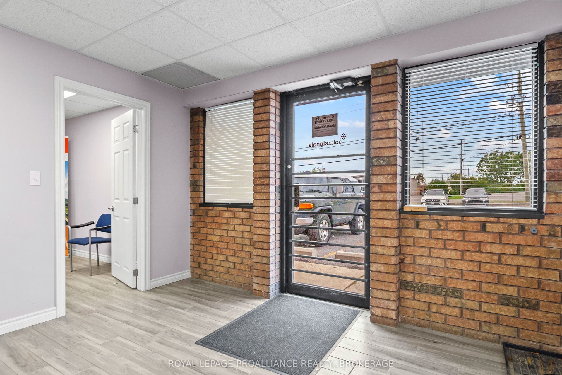 660 Justus Drive, #Unit B, Kingston, Frontenac ON K7M 4H4 660 Justus Drive, #Unit B, Kingston, Frontenac ON K7M 4H4