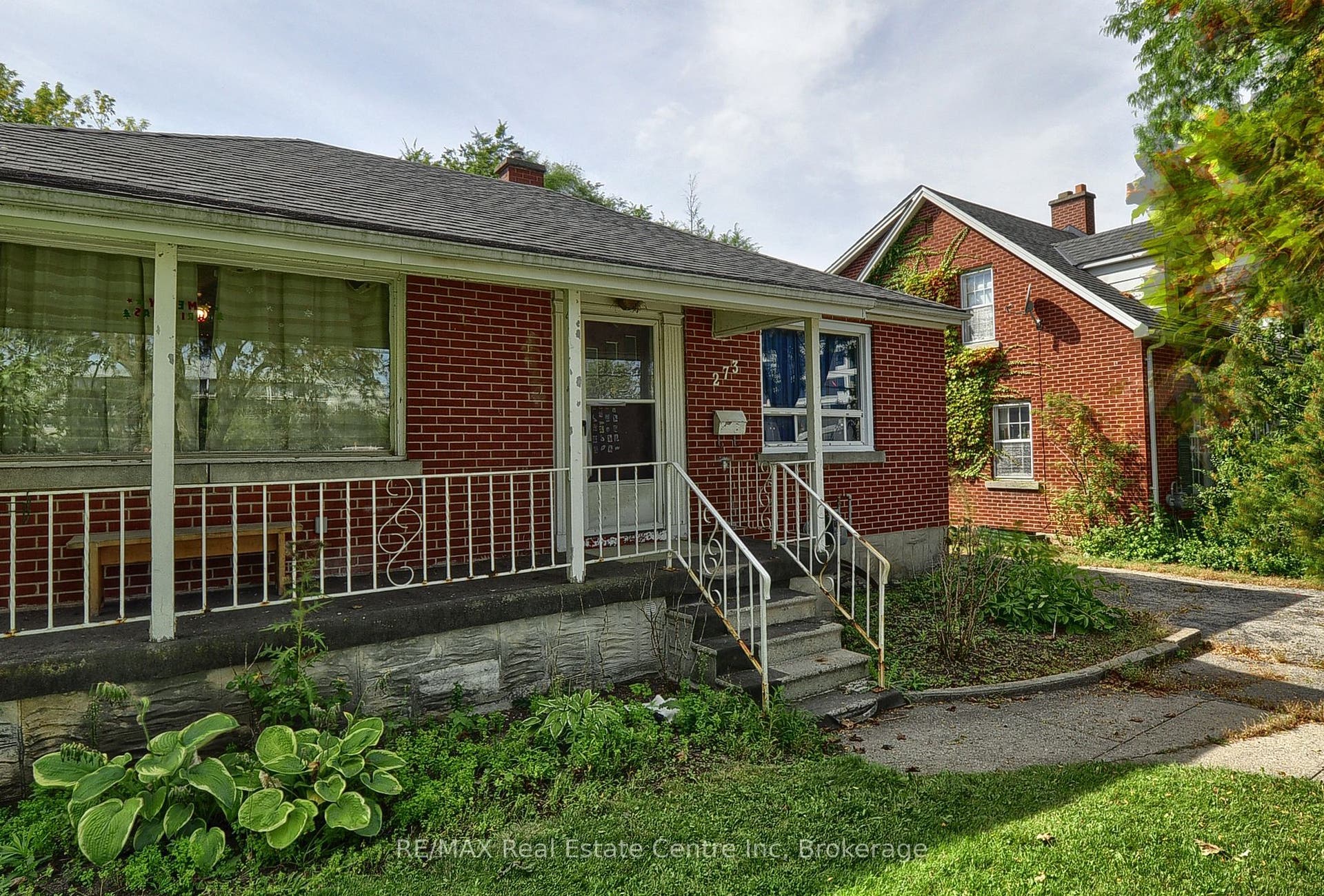273 Albert Street, Waterloo, Waterloo ON N2L 3T7 273 Albert Street, Waterloo, Waterloo ON N2L 3T7