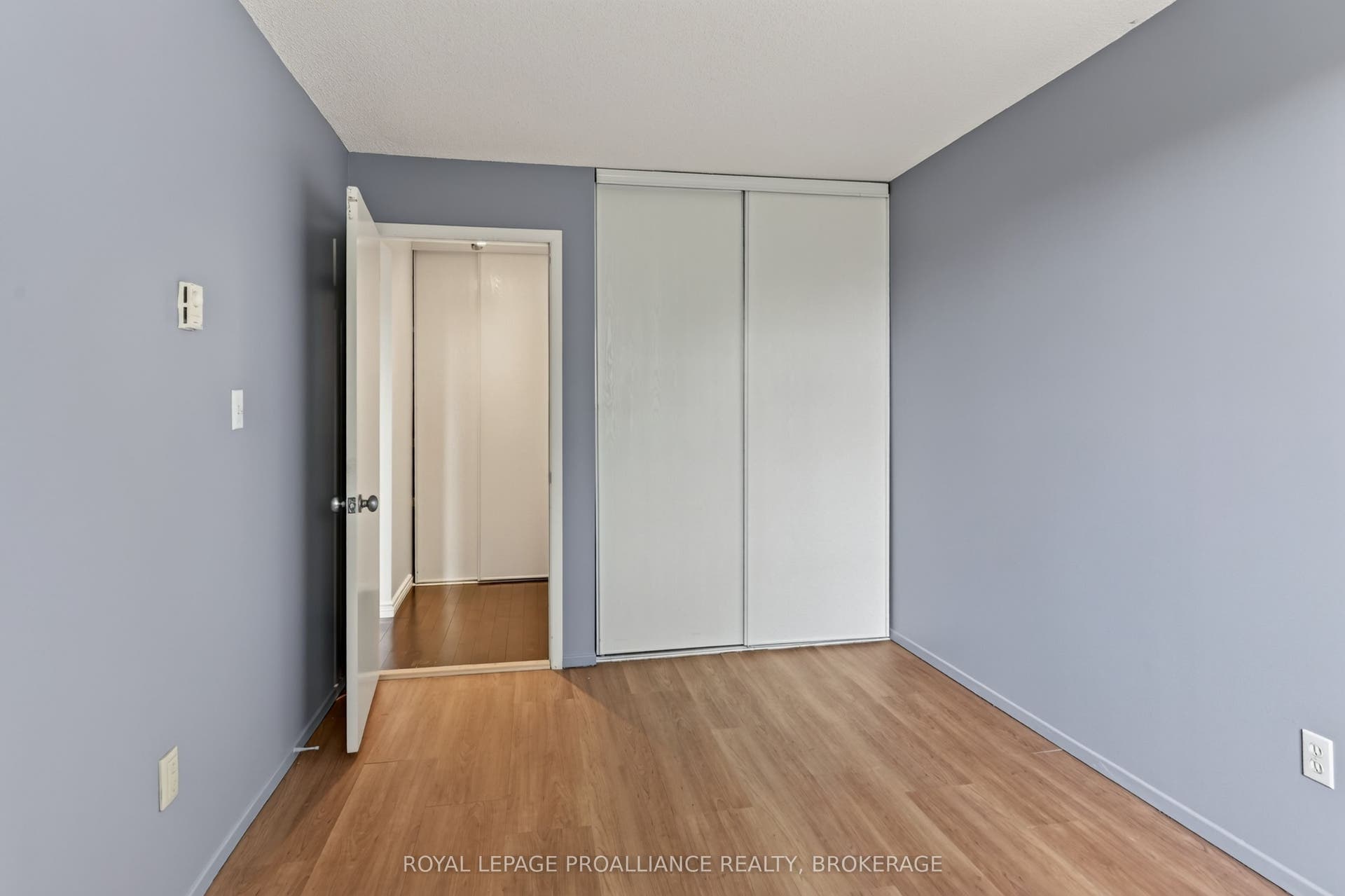 316 Kingsdale Avenue, #411, Kingston, Frontenac ON K7M 8S2