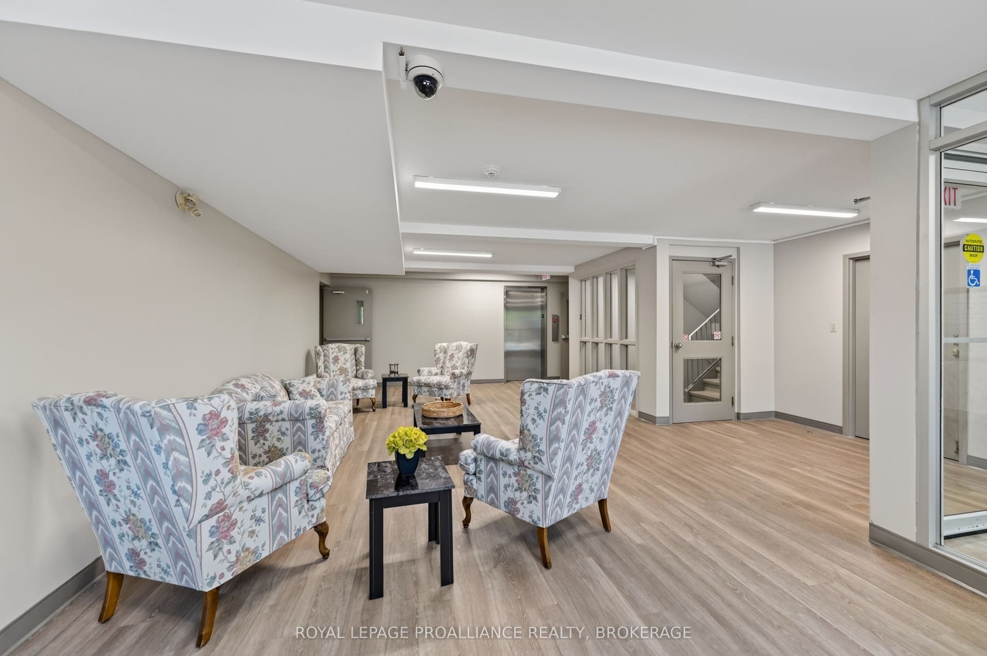 316 Kingsdale Avenue, #411, Kingston, Frontenac ON K7M 8S2