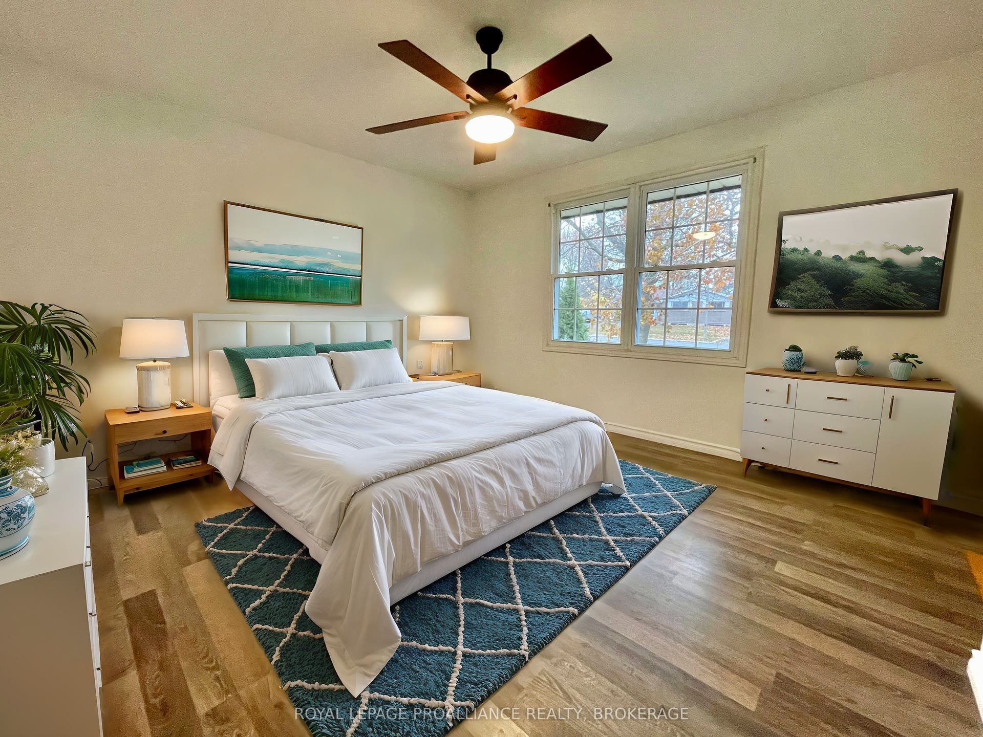 271 Chelsea Road, Kingston, Frontenac ON K7M 3Z3