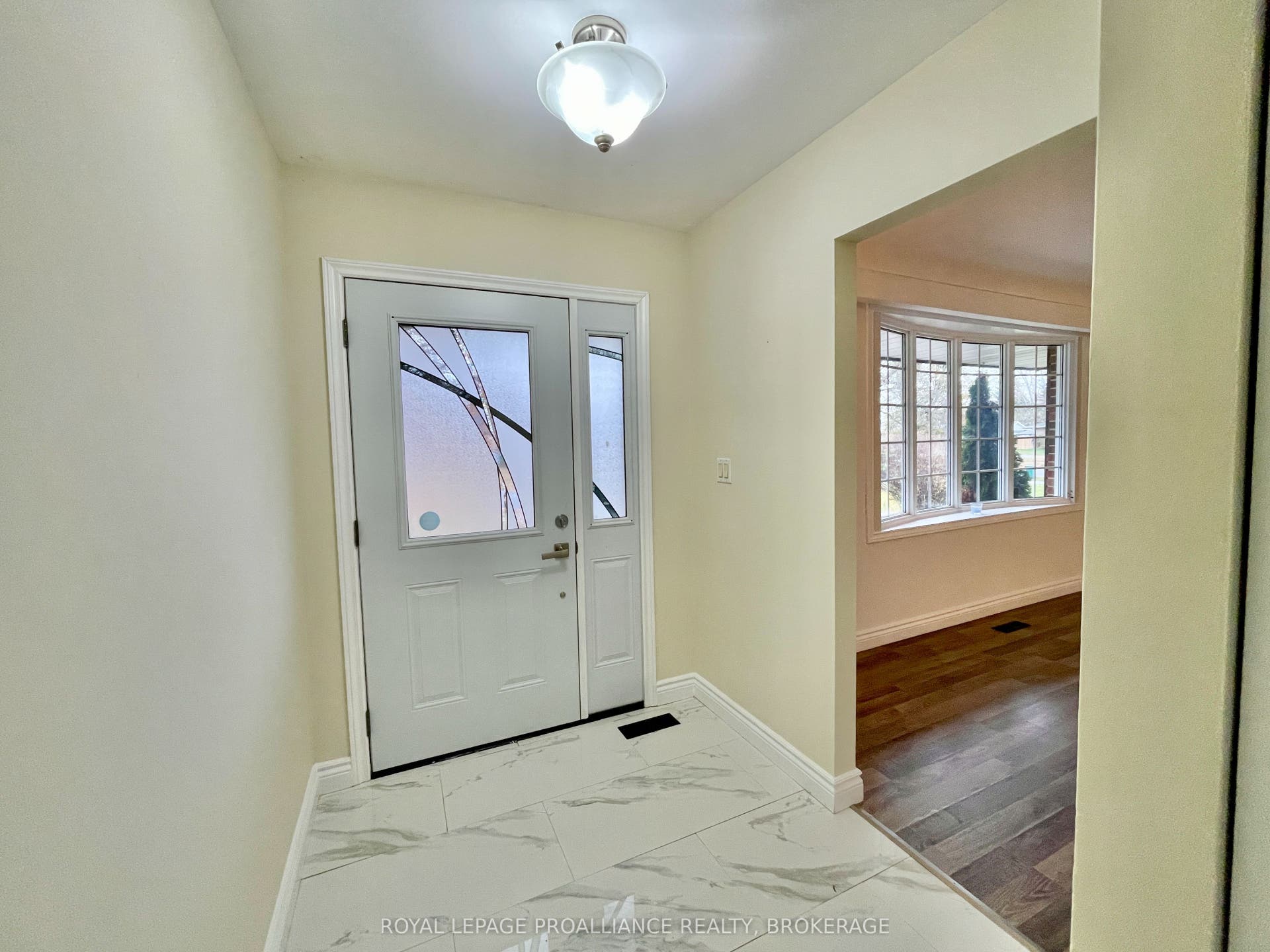 271 Chelsea Road, Kingston, Frontenac ON K7M 3Z3