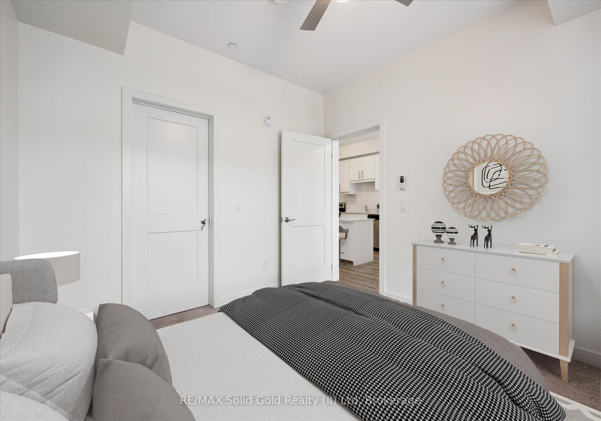 251 Northfield Drive E, #521, Waterloo, Waterloo ON N2K 0G9 251 Northfield Drive E, #521, Waterloo, Waterloo ON N2K 0G9