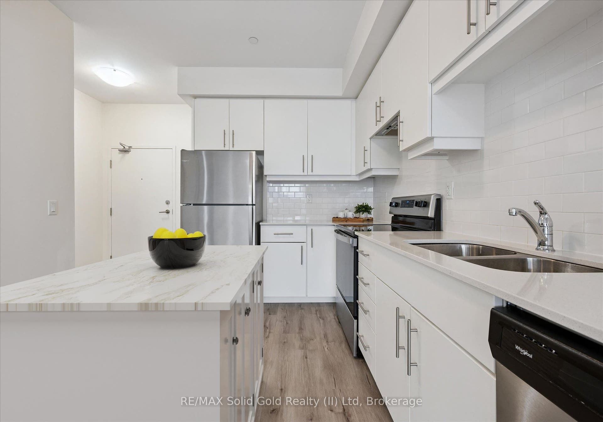 251 Northfield Drive E, #521, Waterloo, Waterloo ON N2K 0G9 251 Northfield Drive E, #521, Waterloo, Waterloo ON N2K 0G9