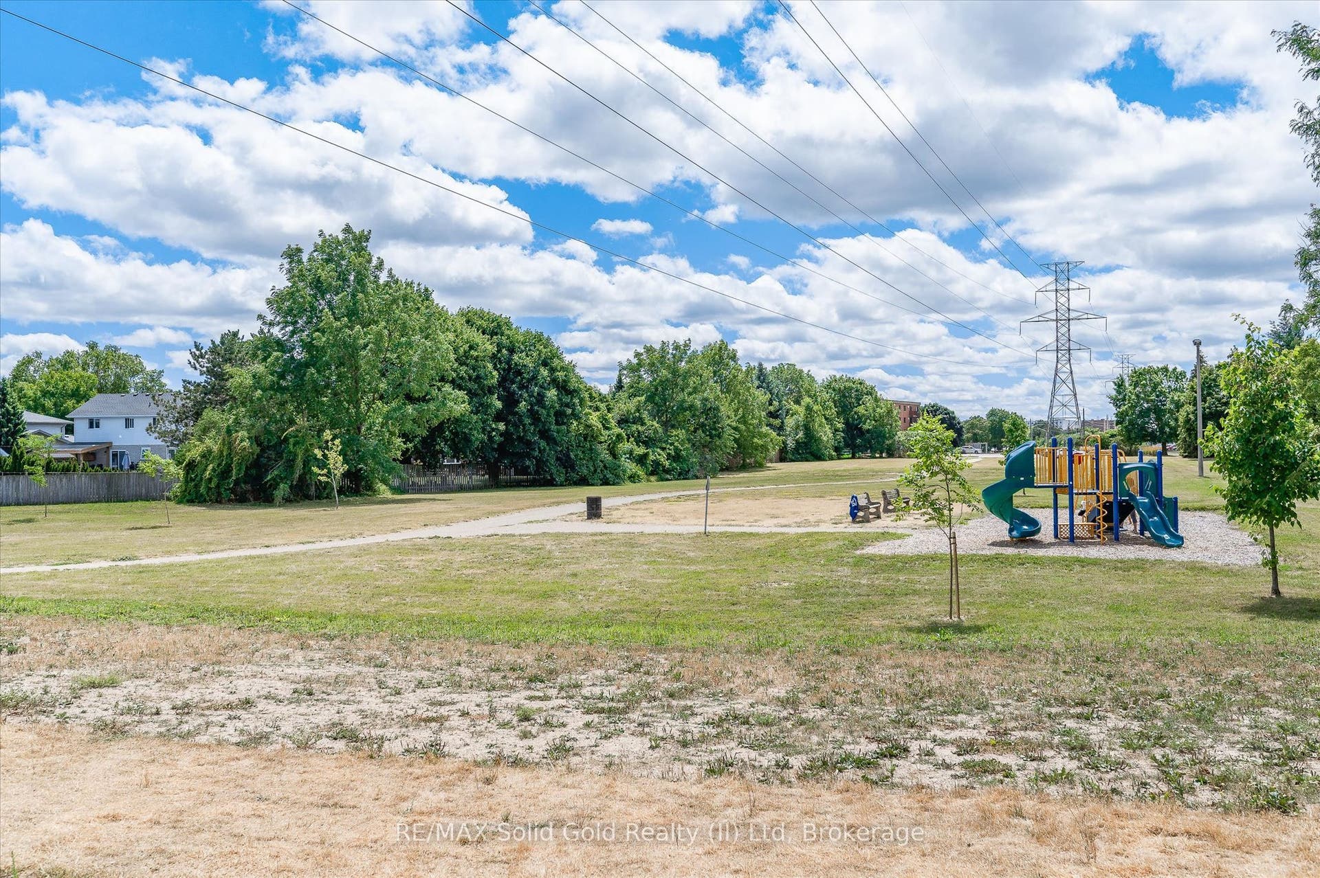 251 Northfield Drive E, #521, Waterloo, Waterloo ON N2K 0G9 251 Northfield Drive E, #521, Waterloo, Waterloo ON N2K 0G9