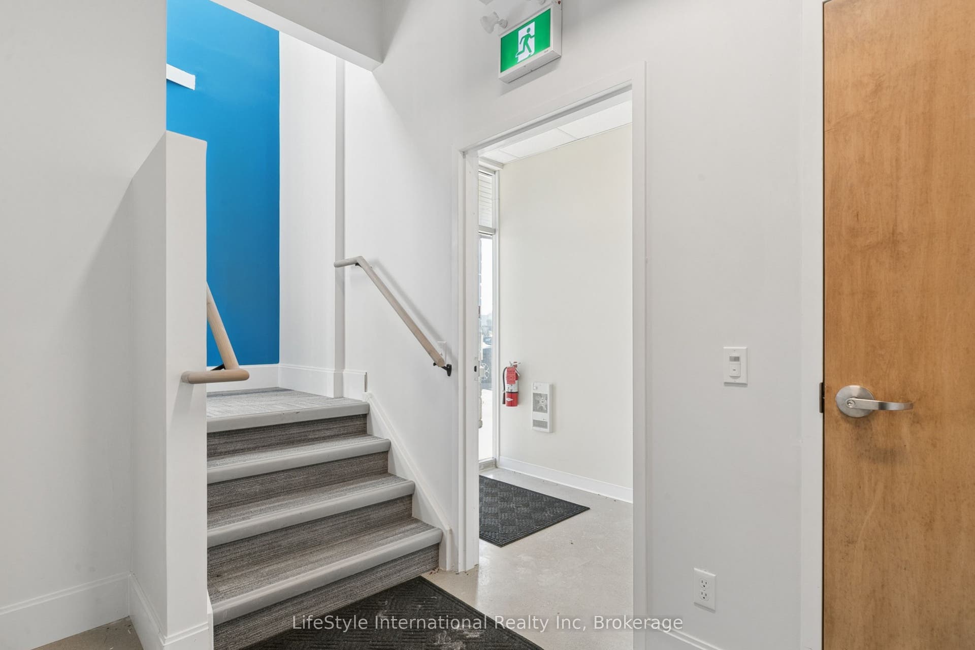 275 Hanlon Creek Boulevard, #3, Guelph, Wellington ON N1C 0A1 275 Hanlon Creek Boulevard, #3, Guelph, Wellington ON N1C 0A1