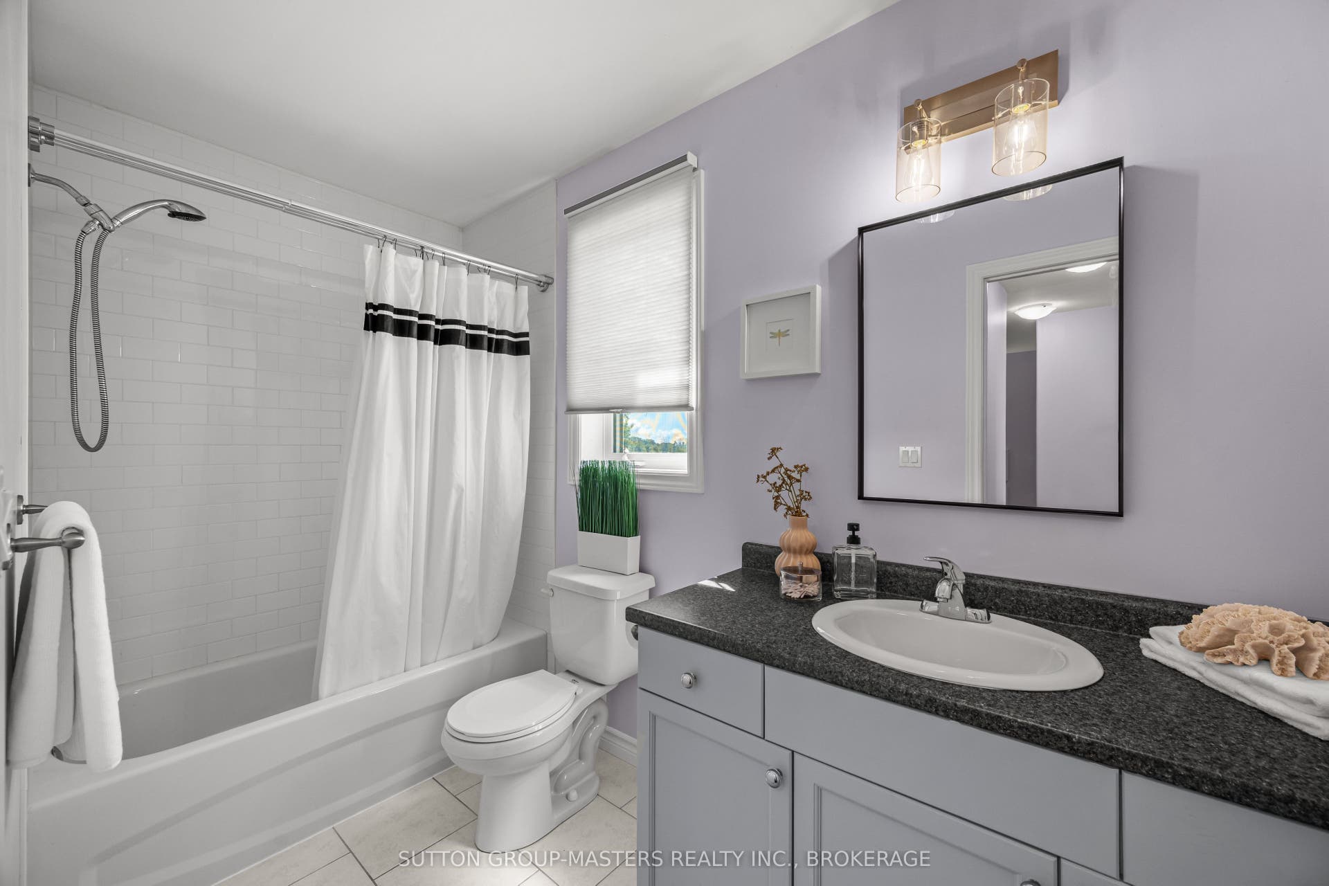 728 Newmarket Lane, Kingston, Frontenac ON K7K 6K7