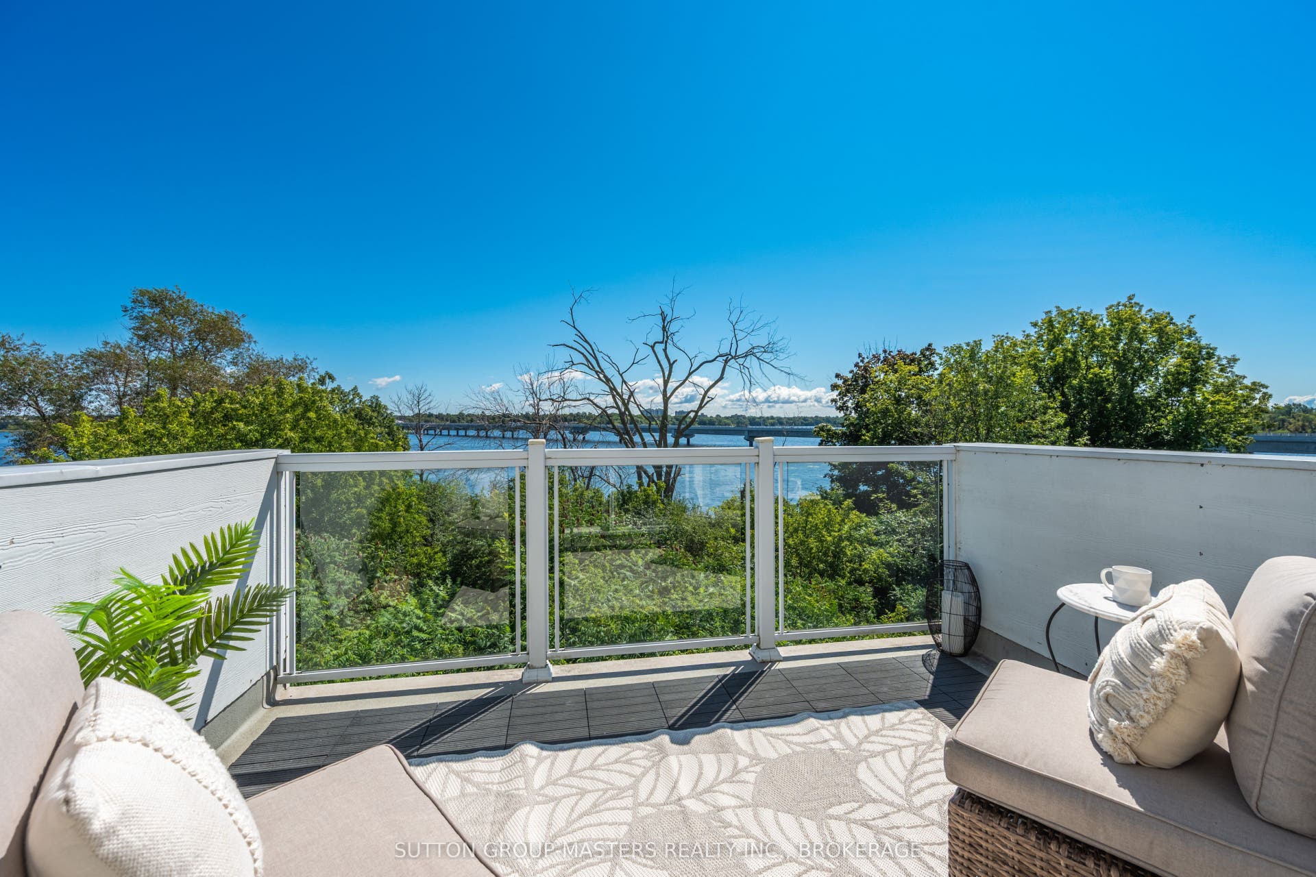 728 Newmarket Lane, Kingston, Frontenac ON K7K 6K7