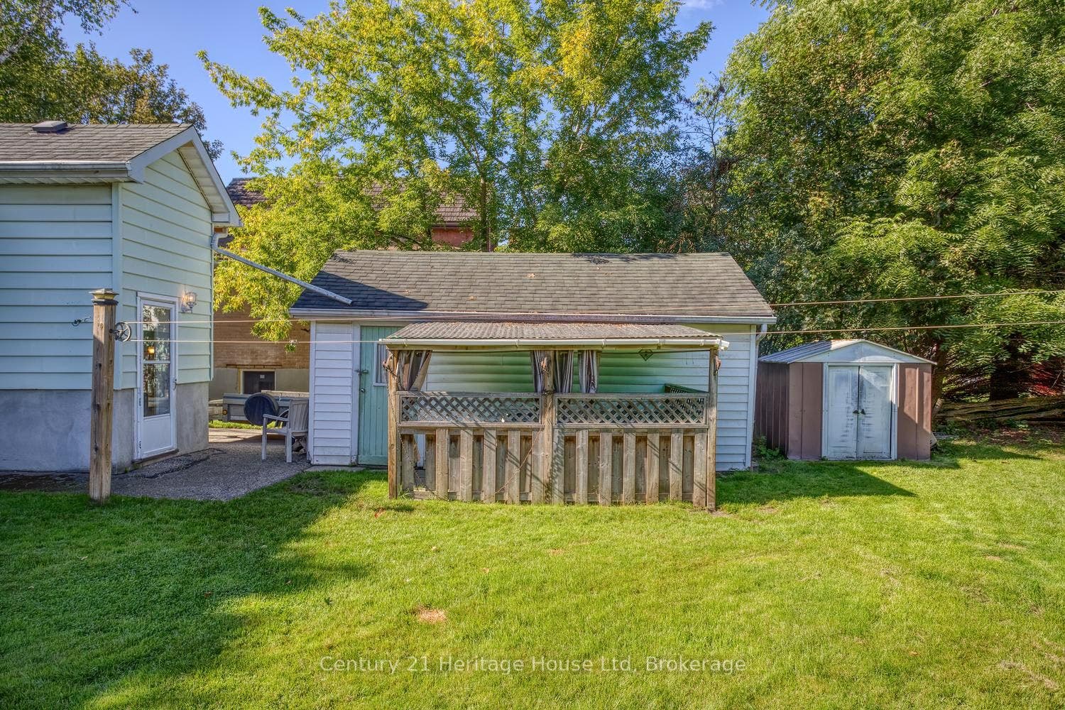 91 Merion Street, Guelph, Wellington ON N1H 2M1 Garage and storage shed