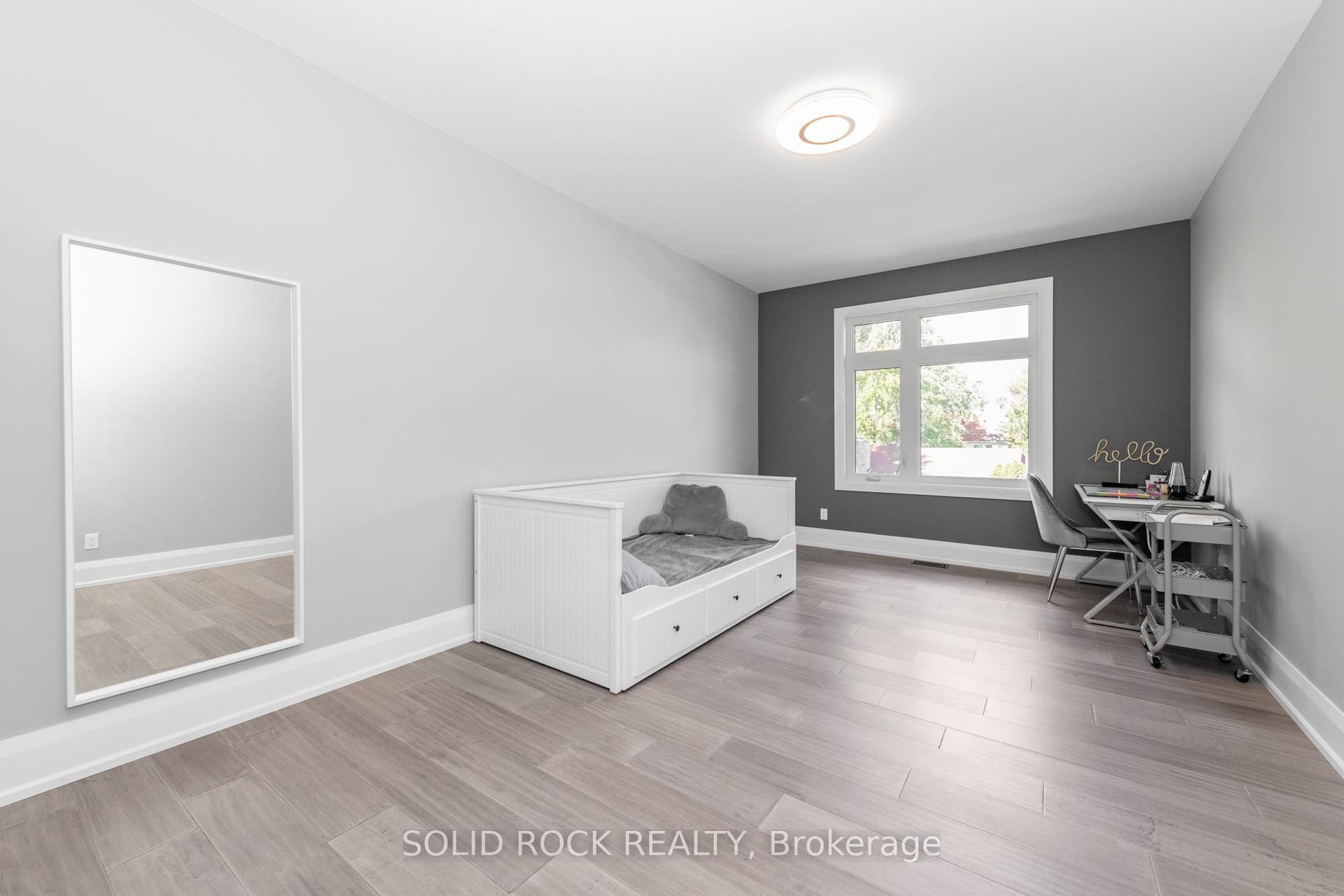 224 Roger Road, Alta Vista And Area, Ottawa ON K1H 5C6 224 Roger Road, Alta Vista And Area, Ottawa ON K1H 5C6