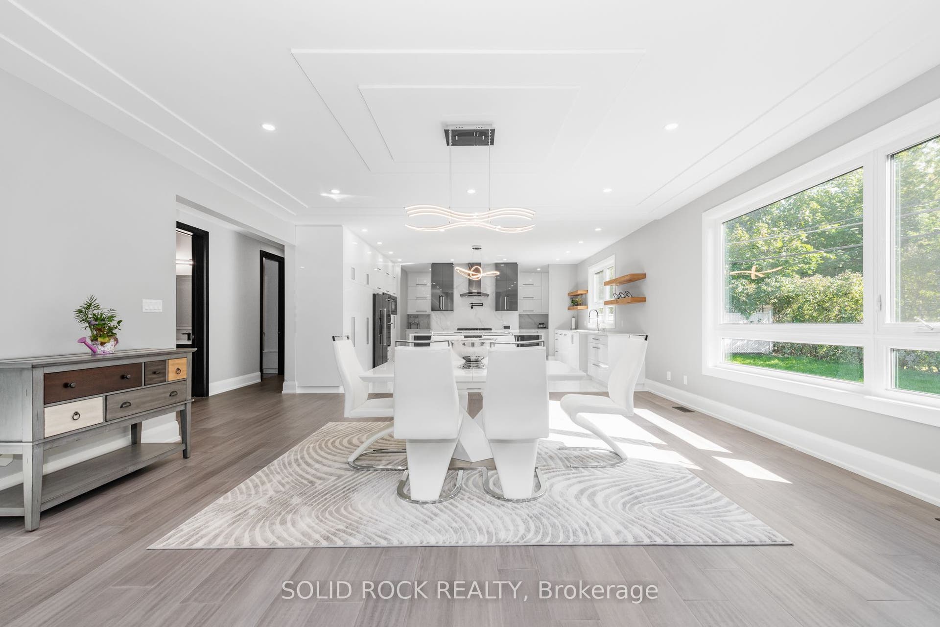 224 Roger Road, Alta Vista And Area, Ottawa ON K1H 5C6 224 Roger Road, Alta Vista And Area, Ottawa ON K1H 5C6