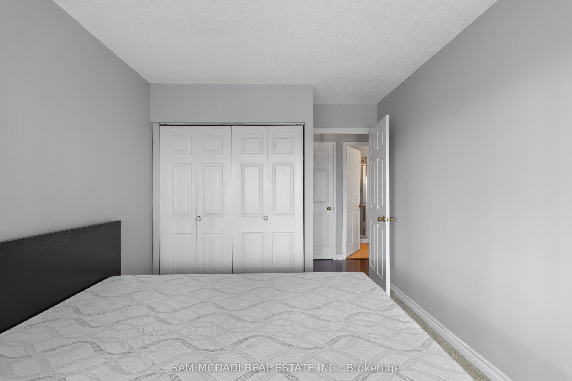 4 Willow Street, #807, Waterloo, Waterloo, Waterloo ON N2J 1V5 4 Willow Street, #807, Waterloo, Waterloo, Waterloo ON N2J 1V5