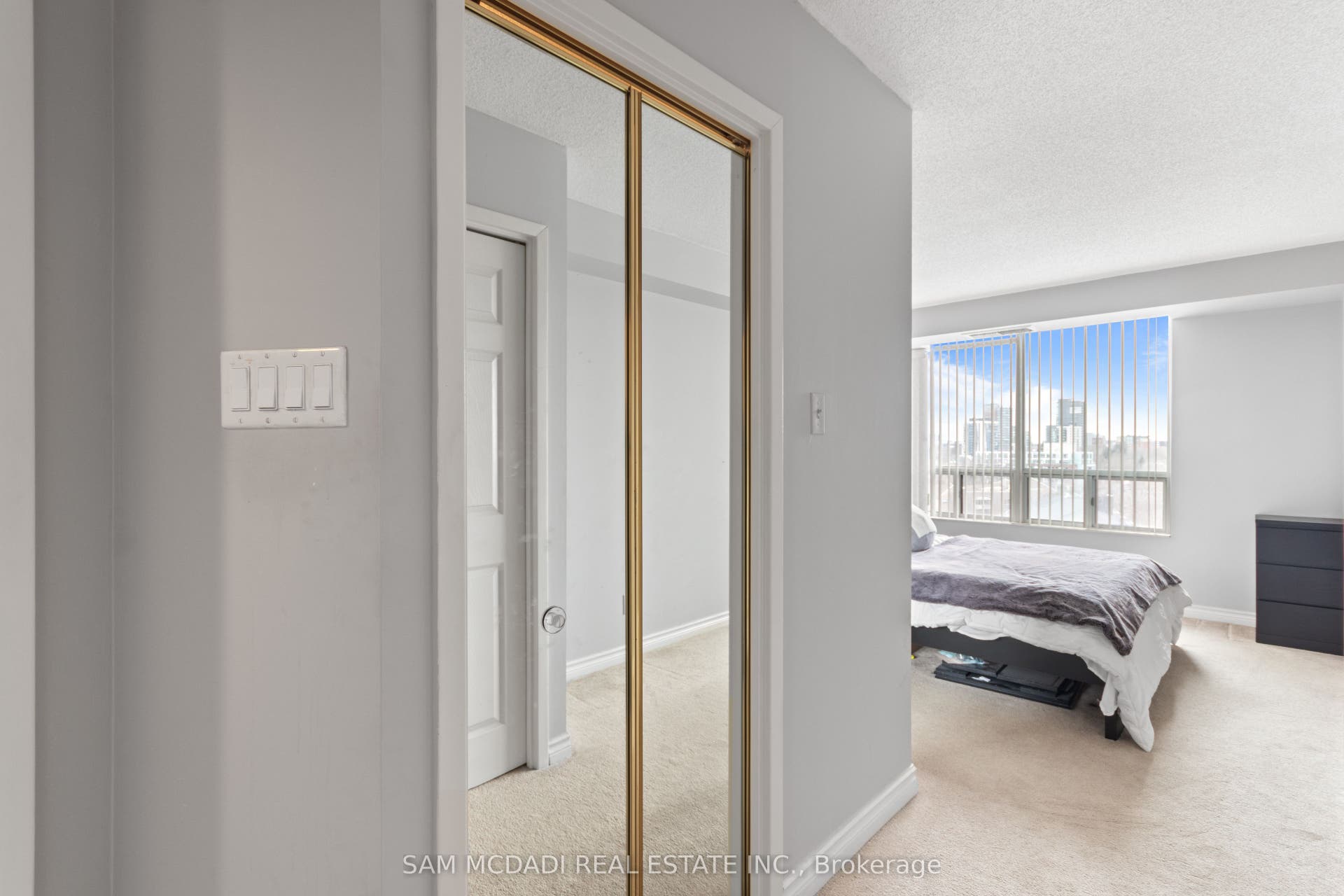 4 Willow Street, #807, Waterloo, Waterloo, Waterloo ON N2J 1V5 4 Willow Street, #807, Waterloo, Waterloo, Waterloo ON N2J 1V5