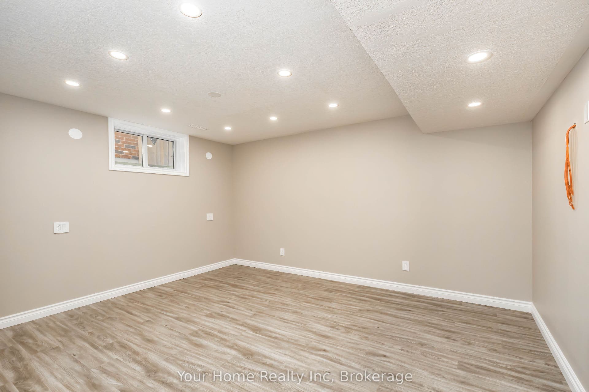 70 Bard Boulevard, #Basement, Guelph, Wellington ON N1L 0E3 70 Bard Boulevard, #Basement, Guelph, Wellington ON N1L 0E3