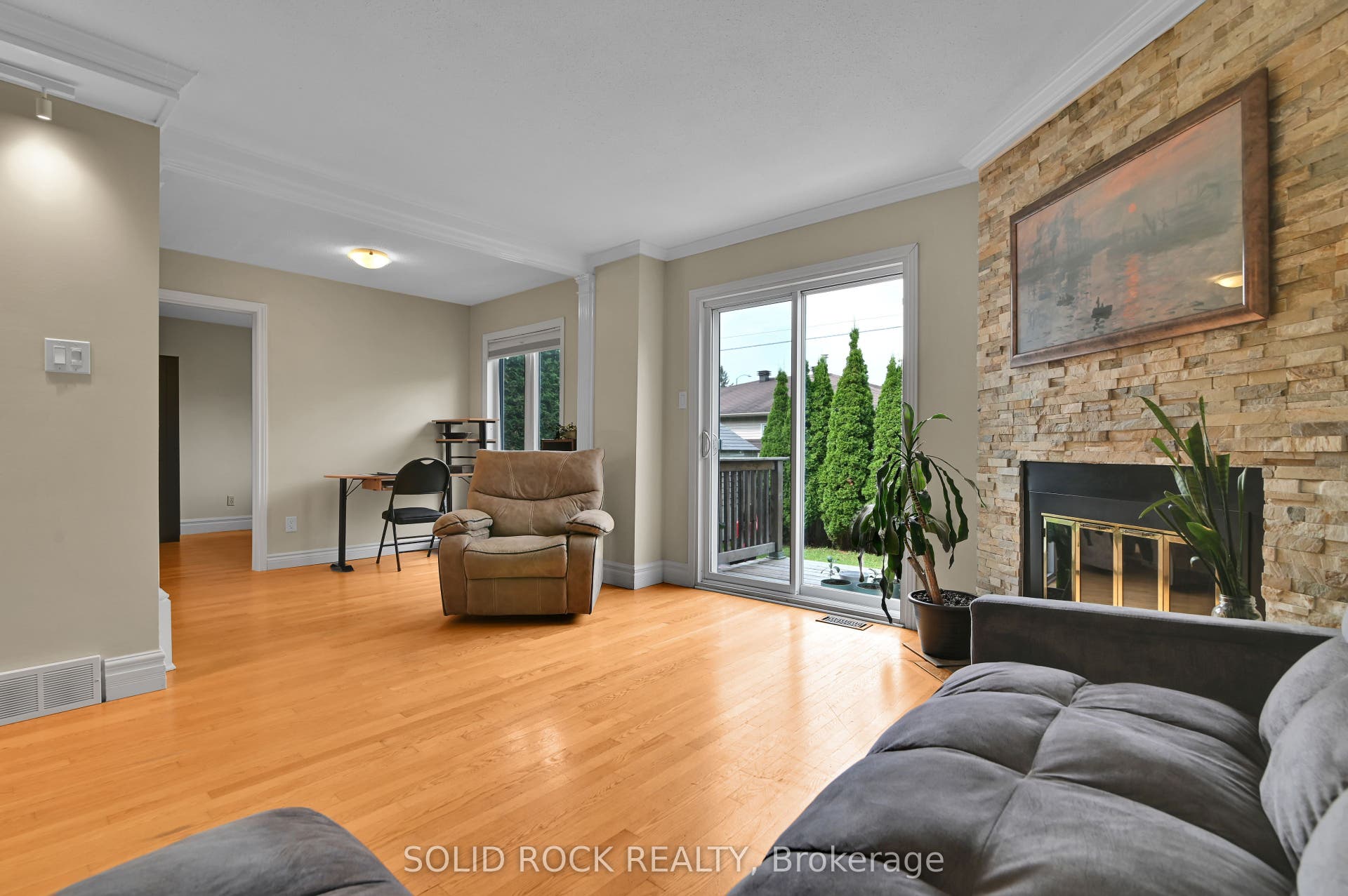 253 Cote-Royale Crescent, Orleans - Cumberland And Area, Ottawa ON K1E 3L4 253 Cote-Royale Crescent, Orleans - Cumberland And Area, Ottawa ON K1E 3L4