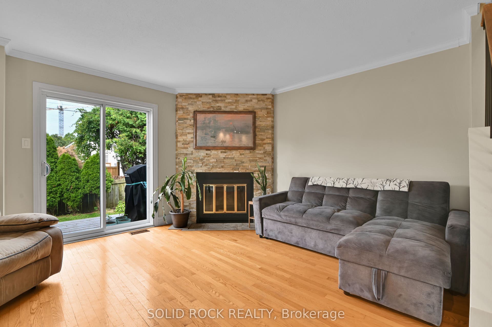 253 Cote-Royale Crescent, Orleans - Cumberland And Area, Ottawa ON K1E 3L4 253 Cote-Royale Crescent, Orleans - Cumberland And Area, Ottawa ON K1E 3L4