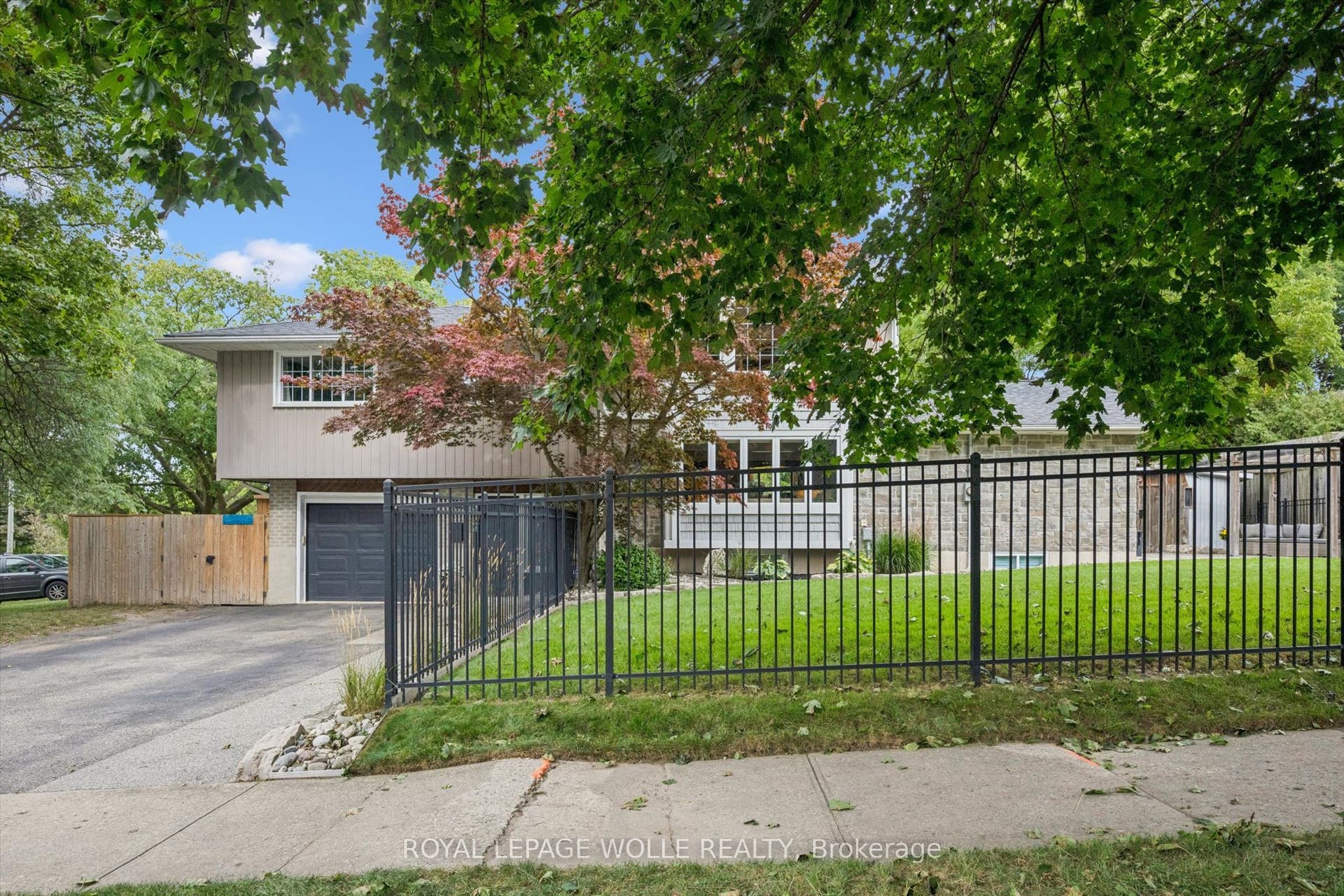 112 Margaret Avenue N, Waterloo, Waterloo ON N2J 3P9 112 Margaret Avenue N, Waterloo, Waterloo ON N2J 3P9