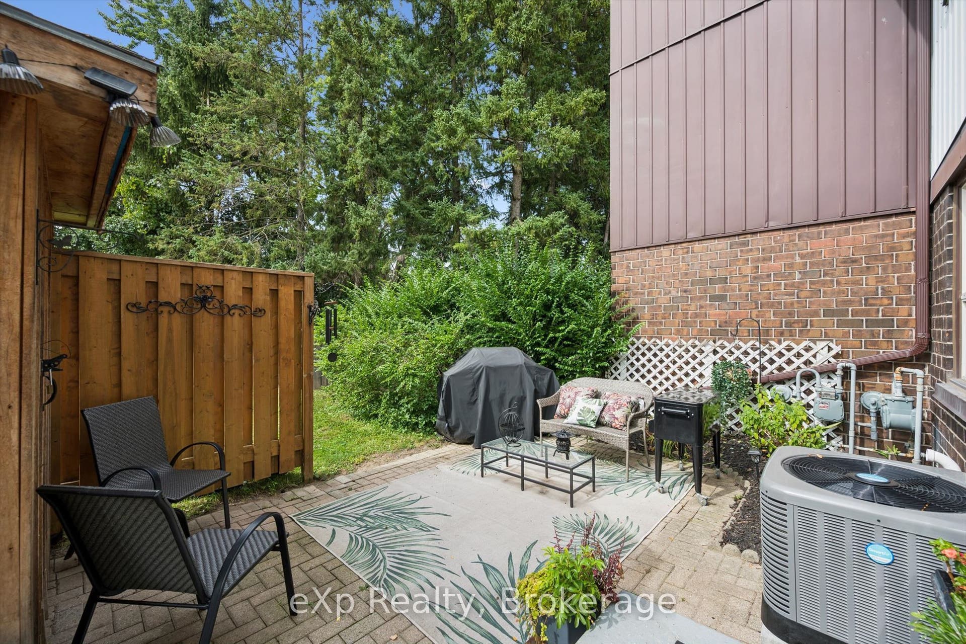 45 Marksam Road, #129, Guelph, Wellington ON N1H 6Y9 45 Marksam Road, #129, Guelph, Wellington ON N1H 6Y9