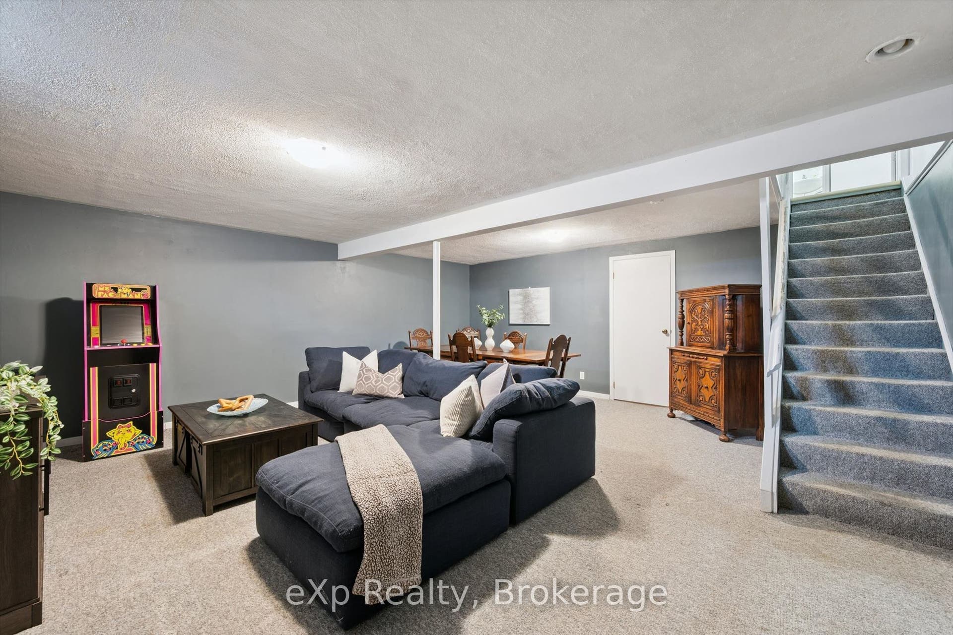 45 Marksam Road, #129, Guelph, Wellington ON N1H 6Y9 45 Marksam Road, #129, Guelph, Wellington ON N1H 6Y9