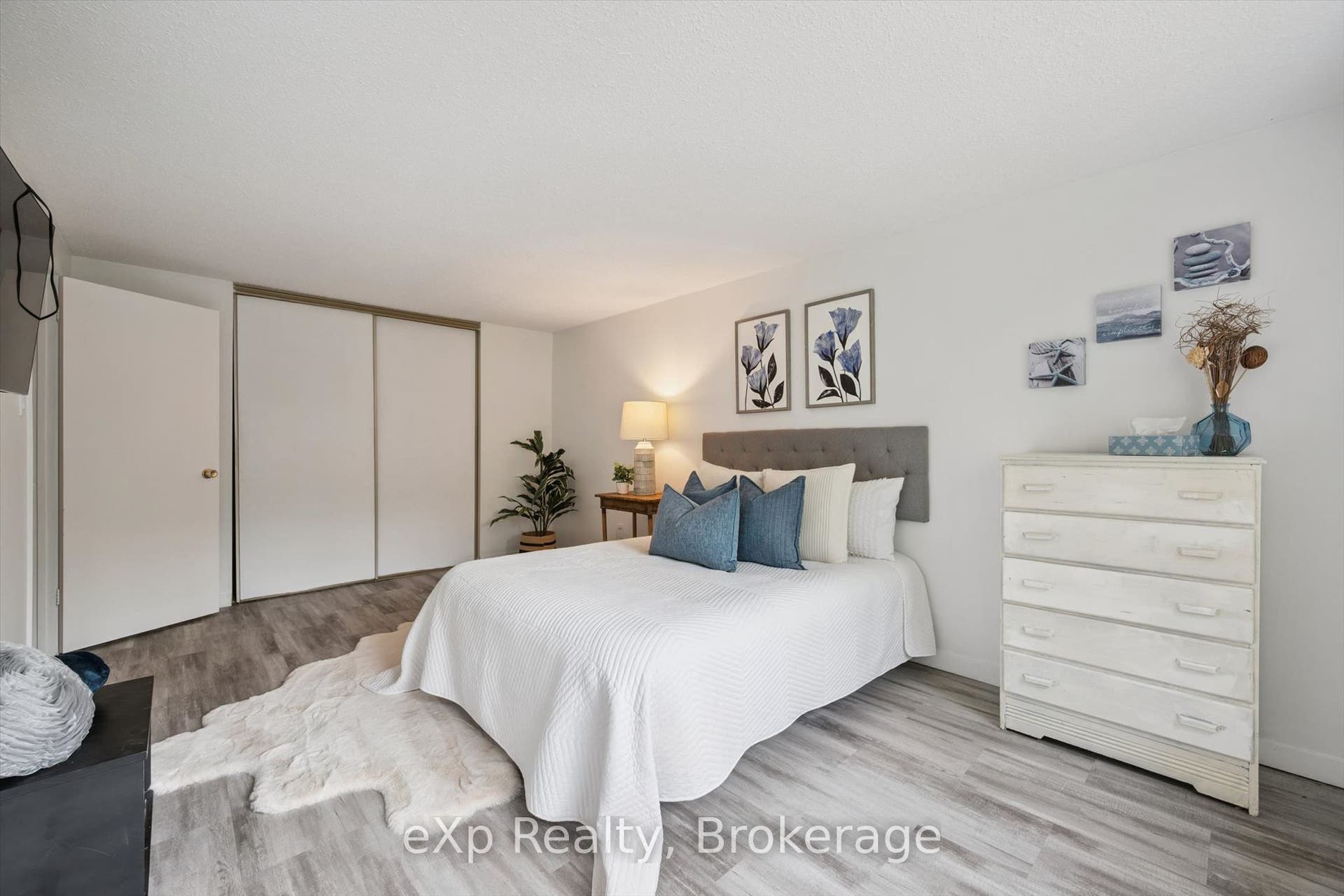 45 Marksam Road, #129, Guelph, Wellington ON N1H 6Y9 45 Marksam Road, #129, Guelph, Wellington ON N1H 6Y9
