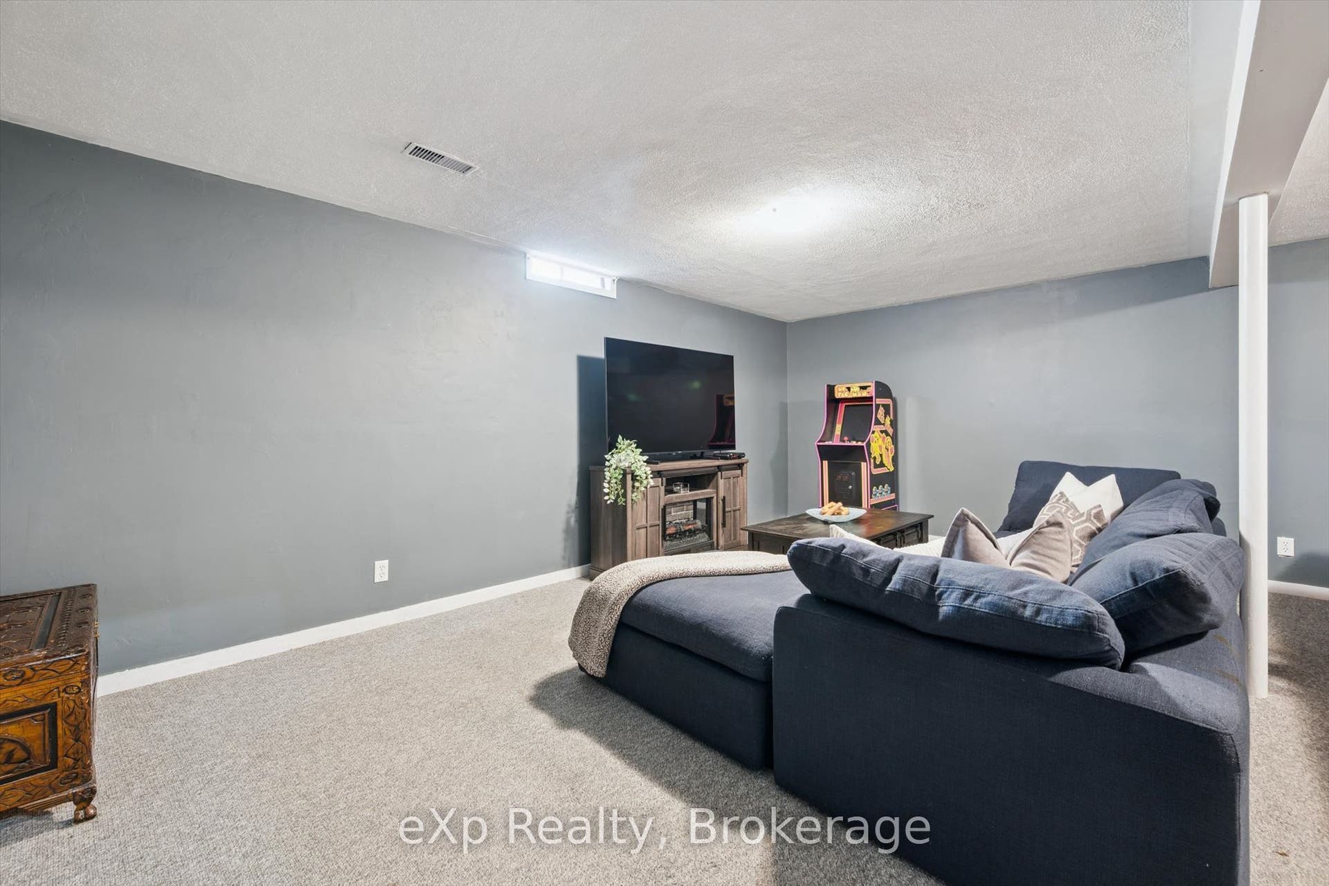 45 Marksam Road, #129, Guelph, Wellington ON N1H 6Y9 45 Marksam Road, #129, Guelph, Wellington ON N1H 6Y9